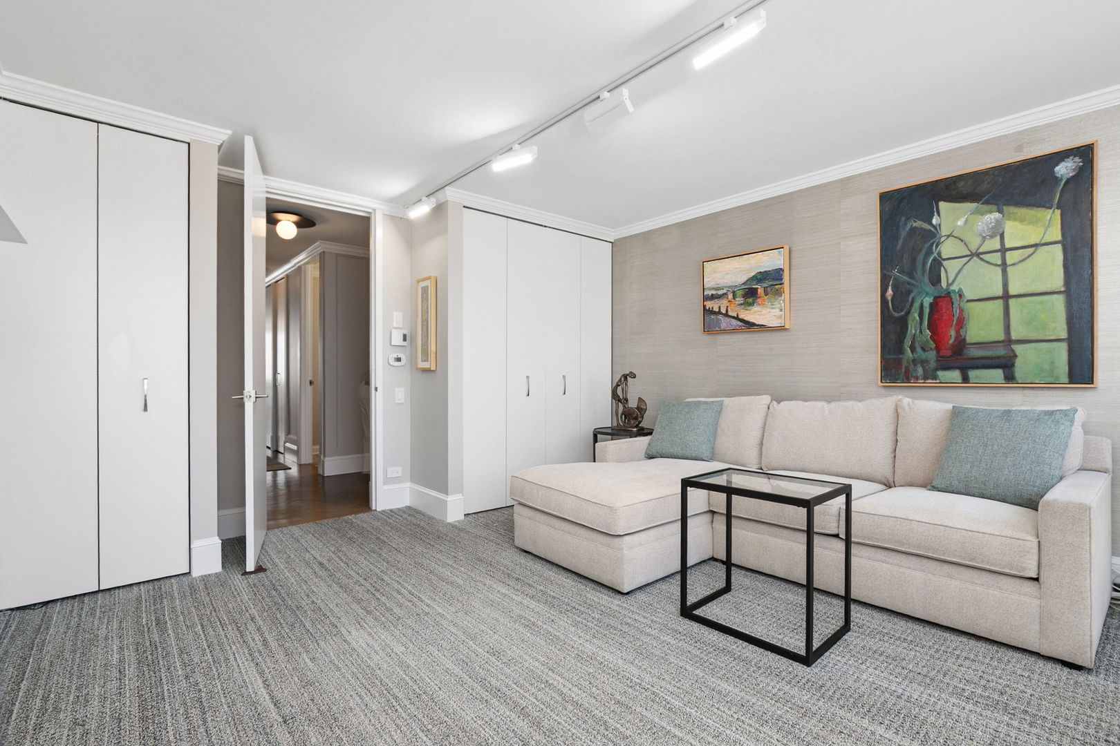 1110 N Lake Shore Drive Unit: 27S