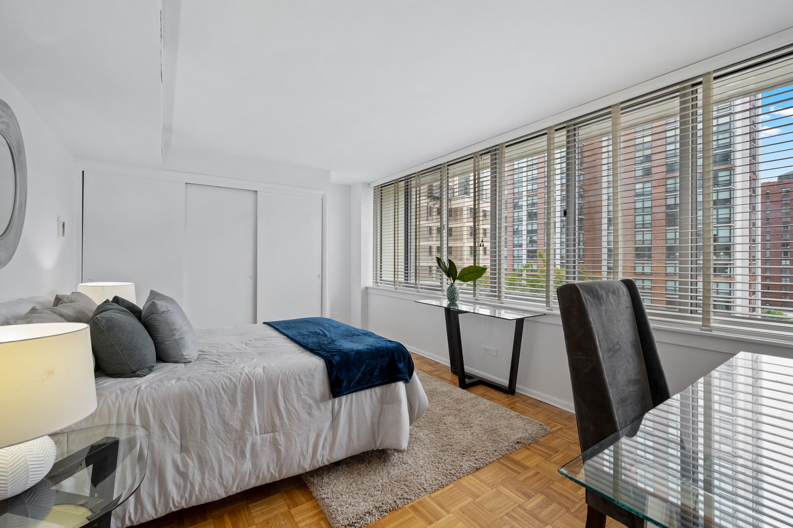 1 E Schiller Street Unit: 10D