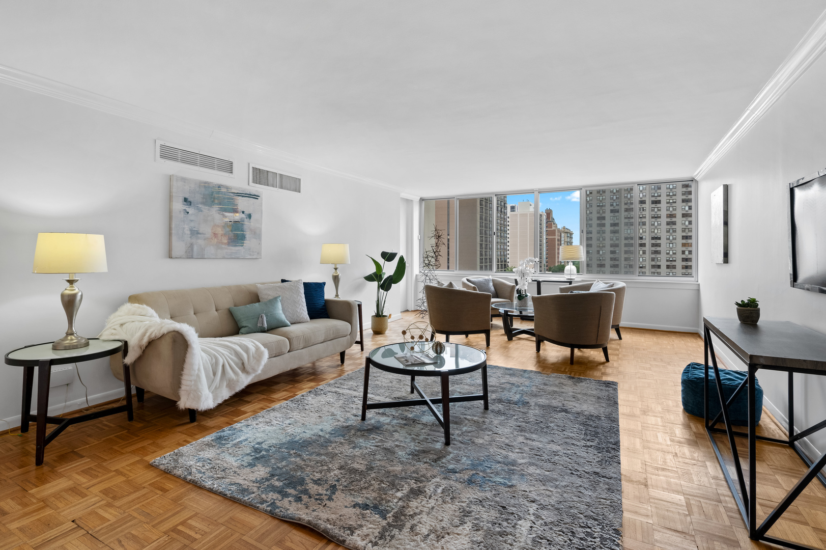 1 E Schiller Street Unit: 10D