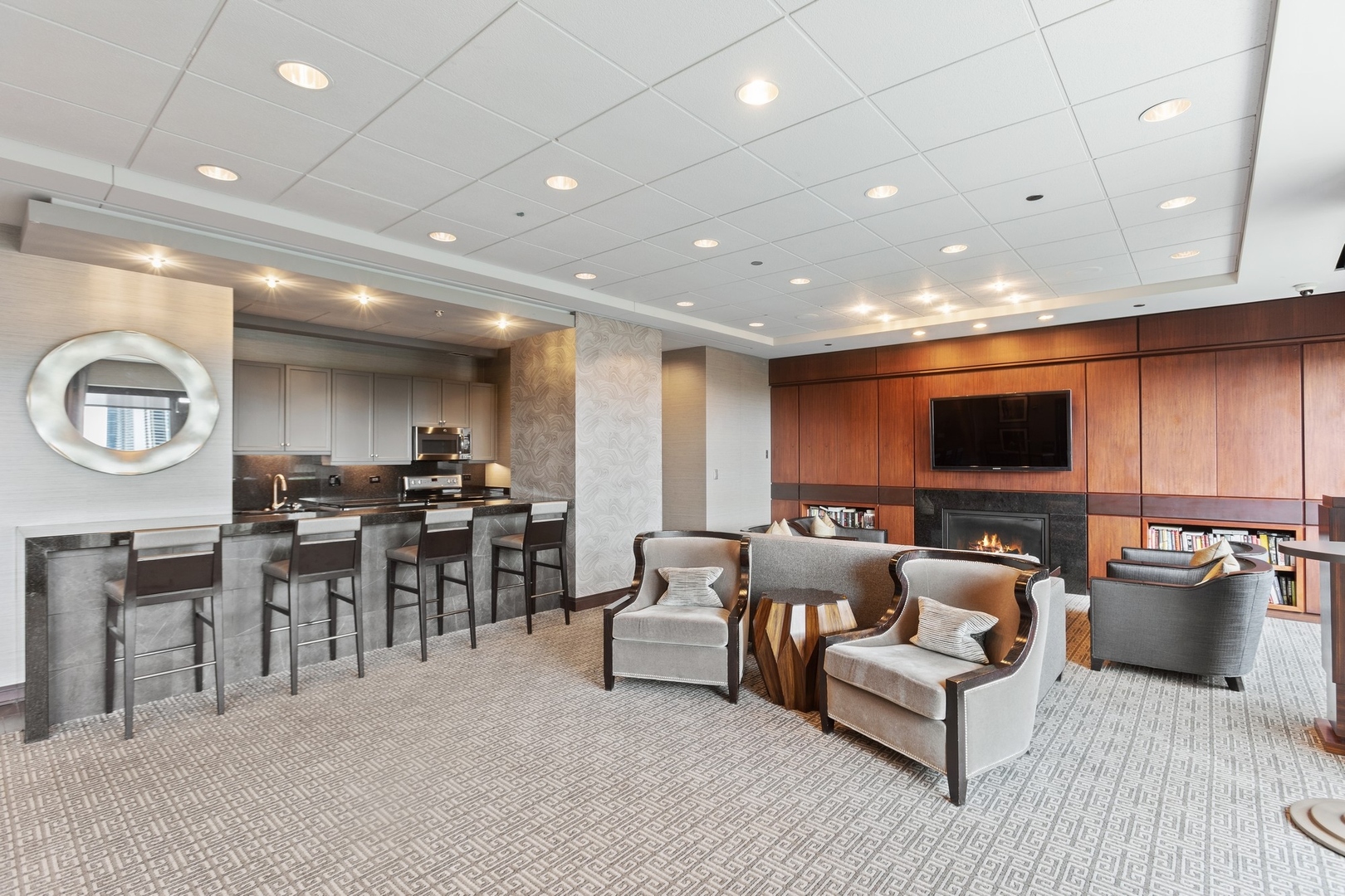 130 N Garland Court Unit: 2711-12