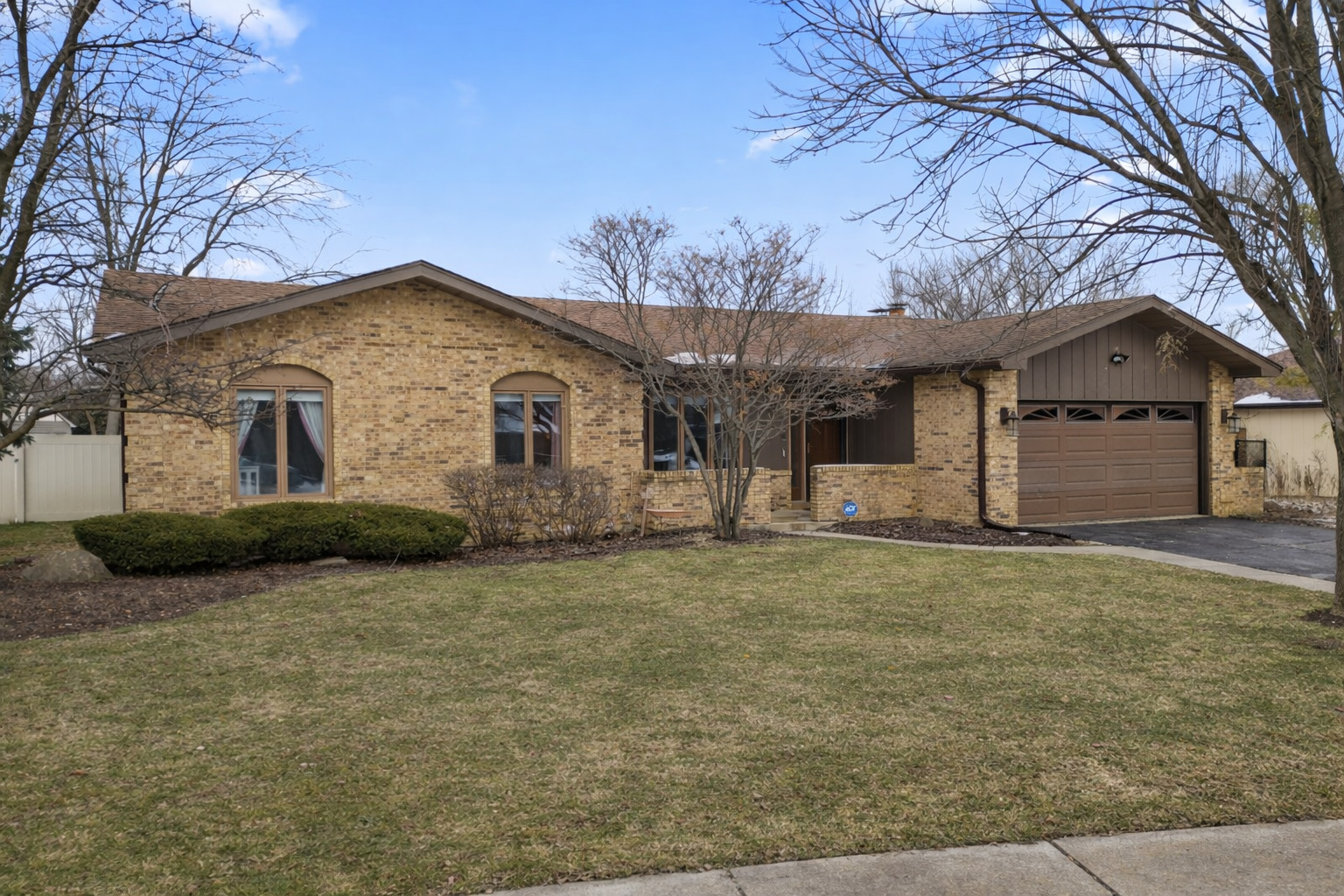 810 Glen Crest Drive