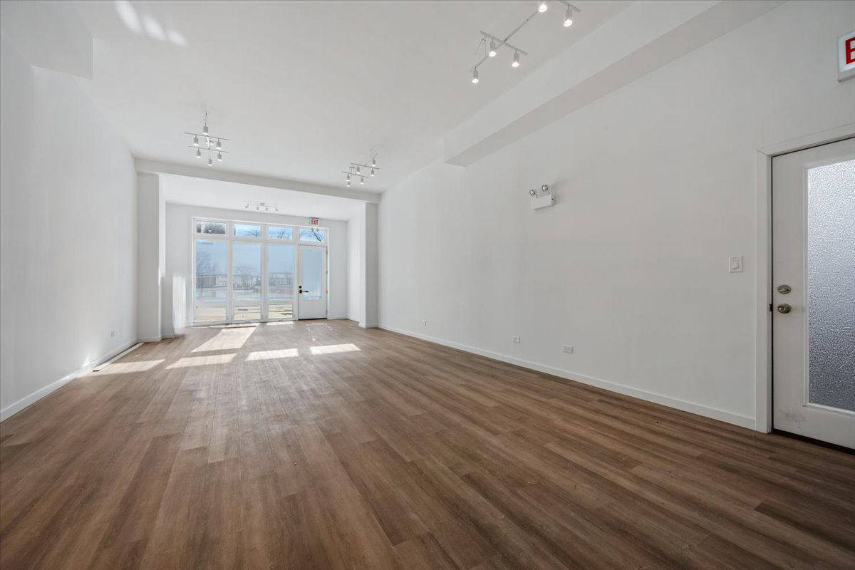 2442 W Division Street Unit: 1