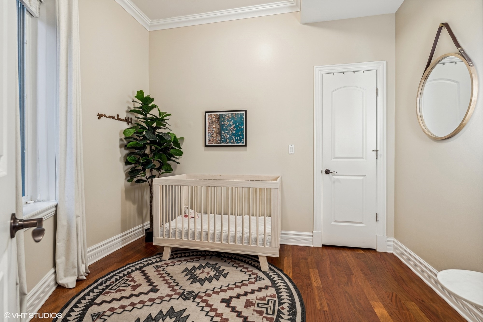 1713 W Leland Avenue Unit: 2