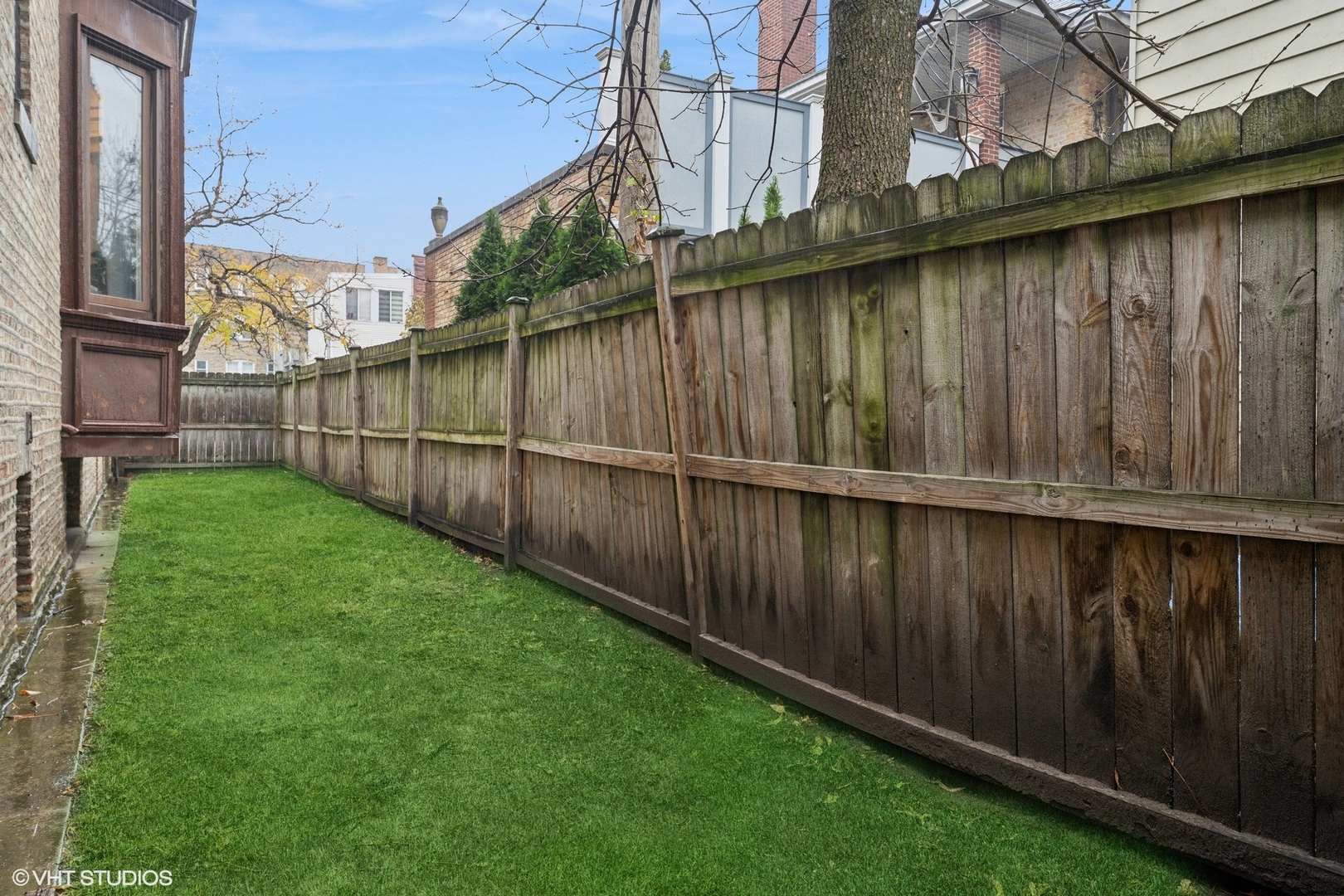 1713 W Leland Avenue Unit: 2