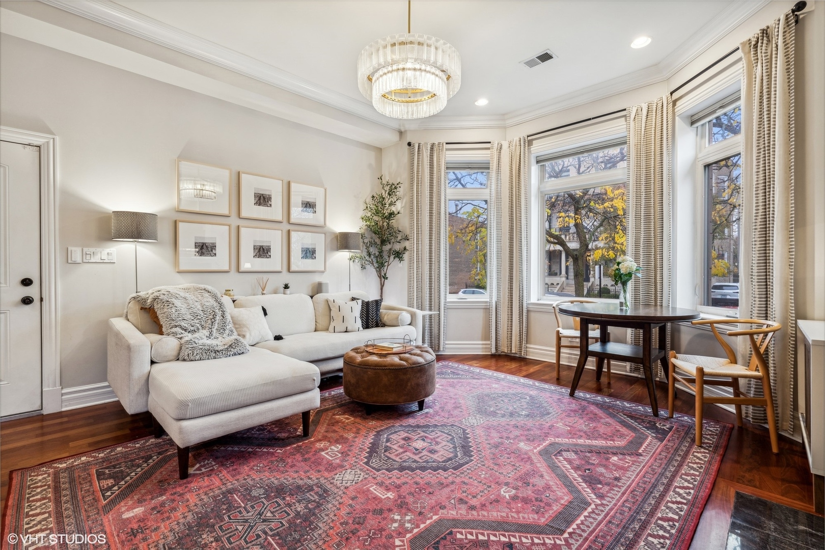 1713 W Leland Avenue Unit: 2