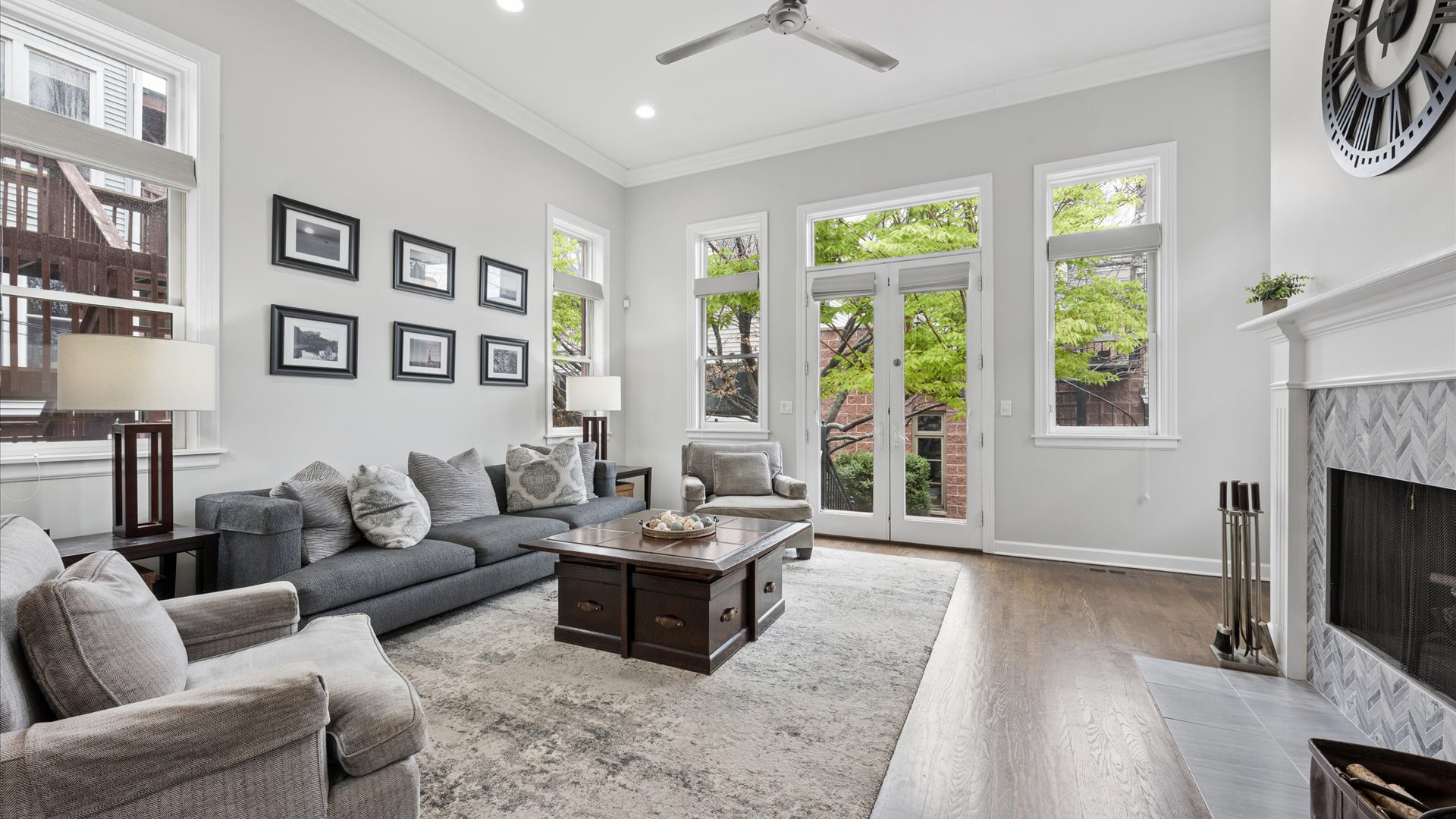 1532 W George Street