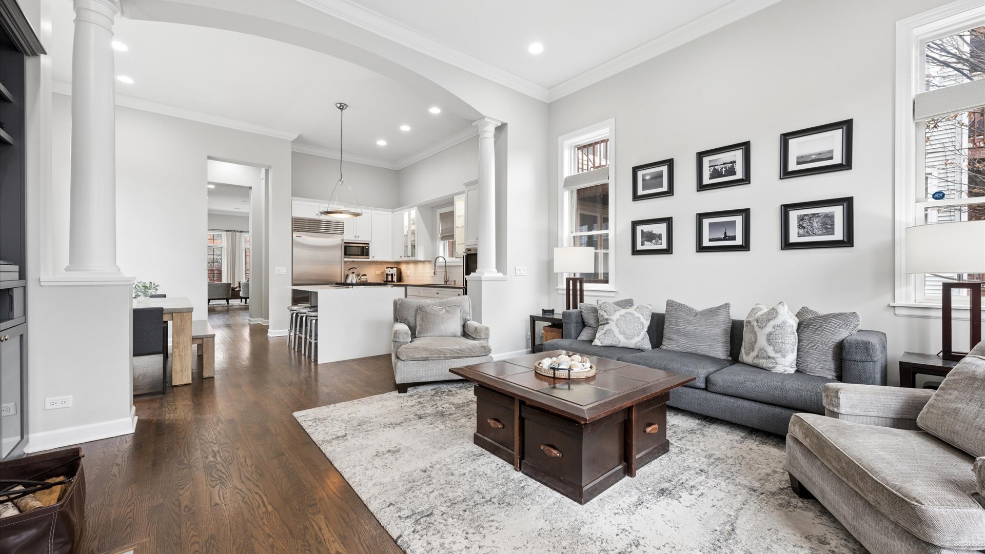 1532 W George Street