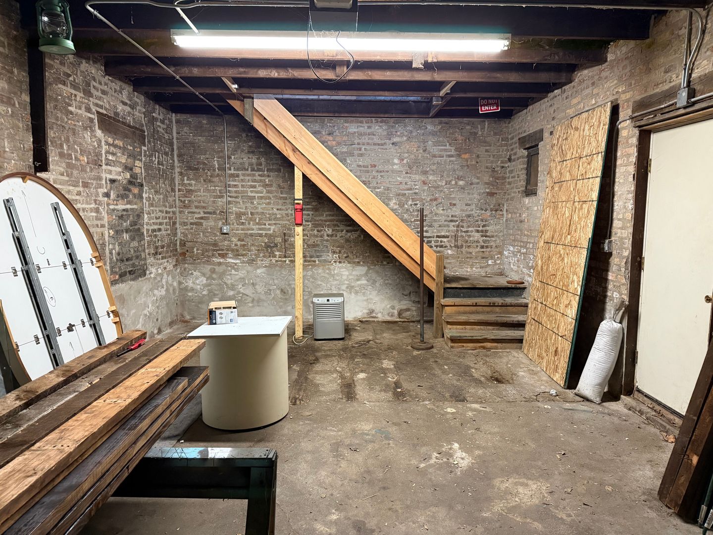 3035 W George Street Unit: 1F