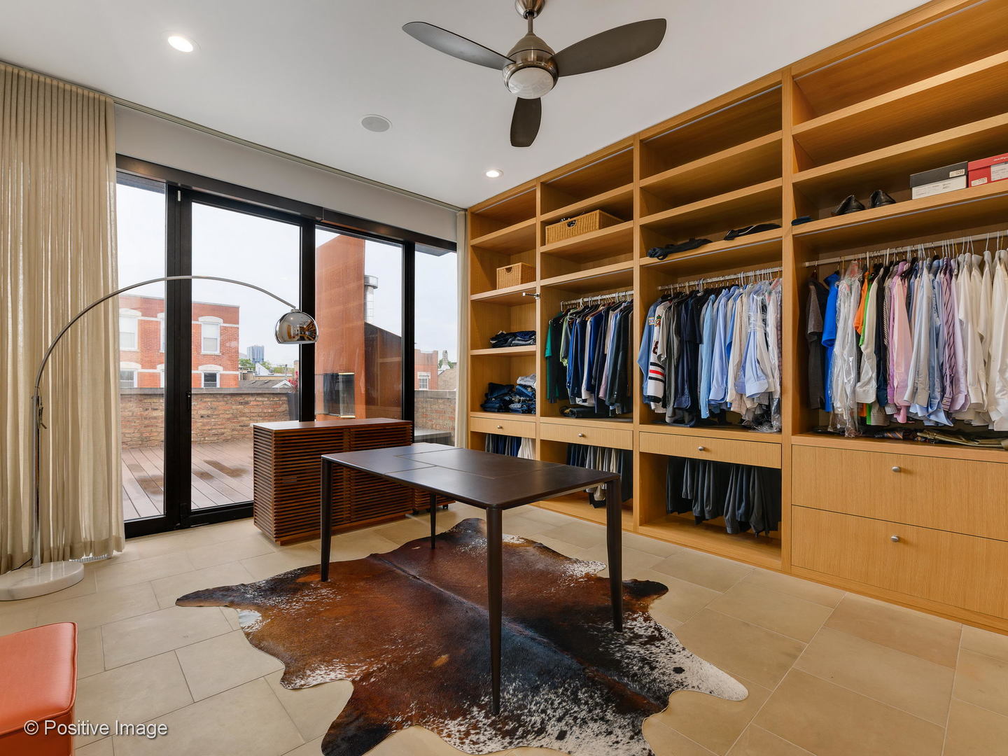 1302 W Erie Street