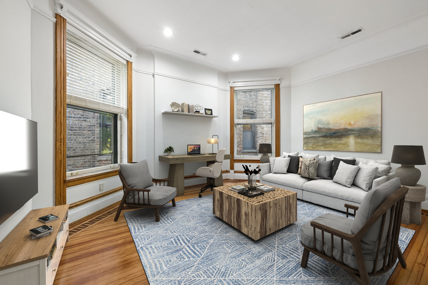 709 W Roscoe Street Unit: 2R