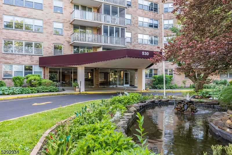 530 Valley Rd 7K