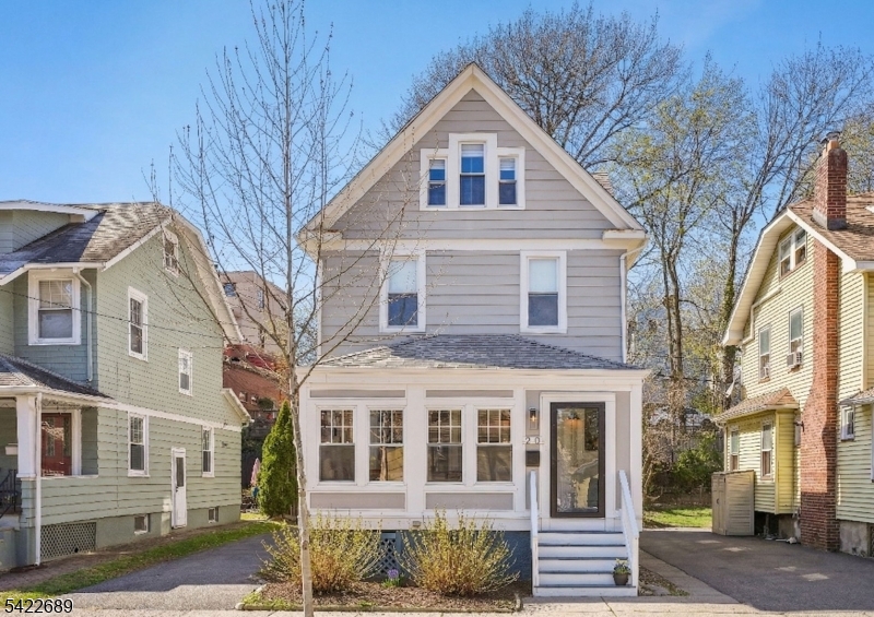 20 Edgewood Rd