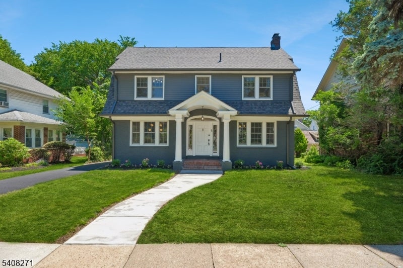 32 S Stanley Rd