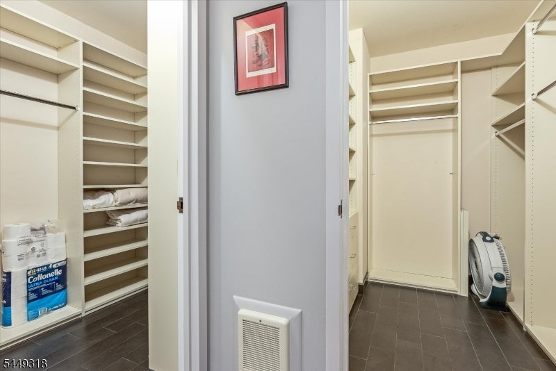 2 Claridge Dr 1NE