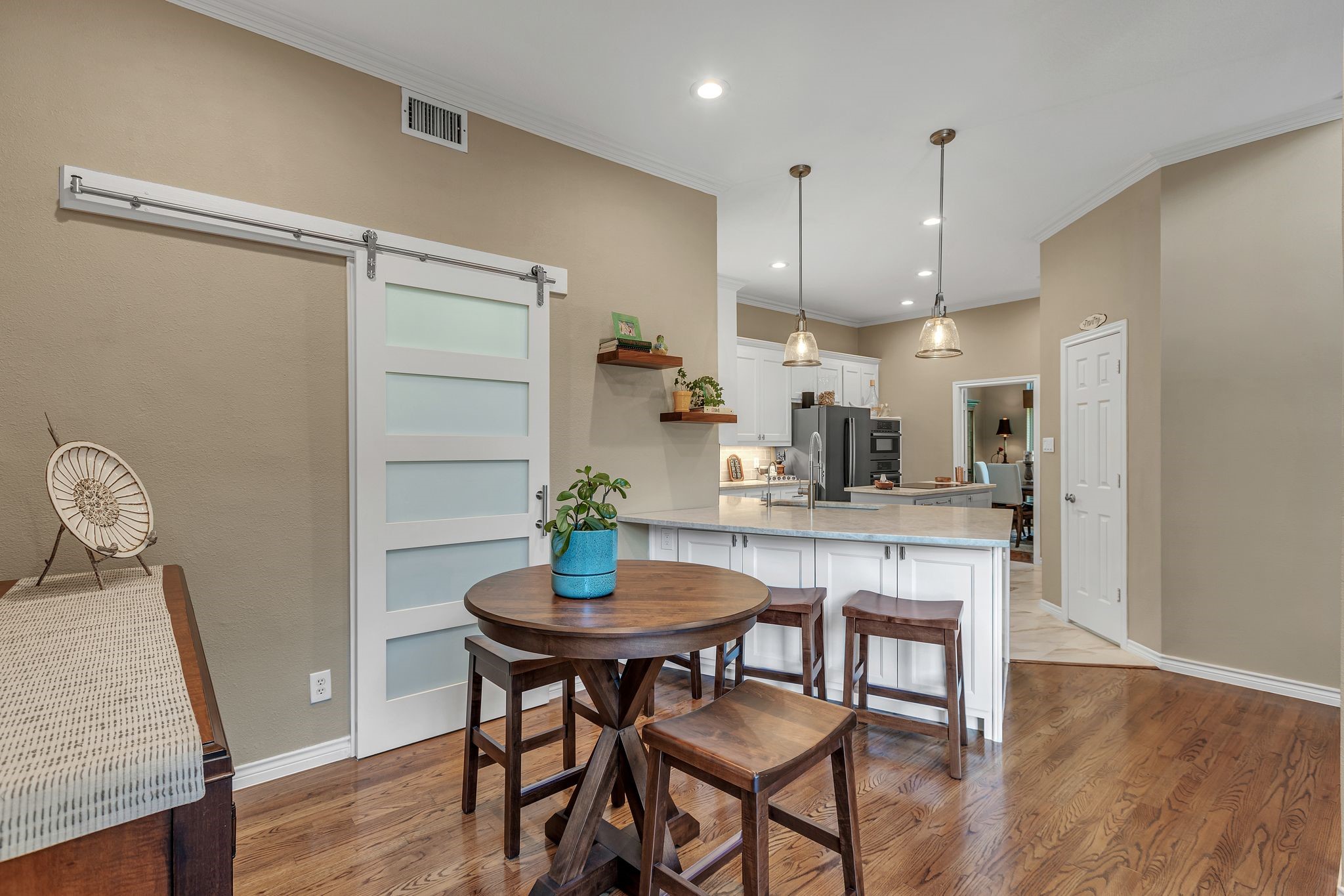 3402 Mapleleaf Lane