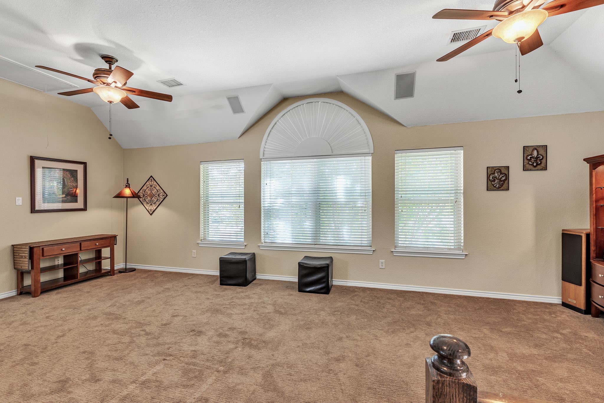 3402 Mapleleaf Lane