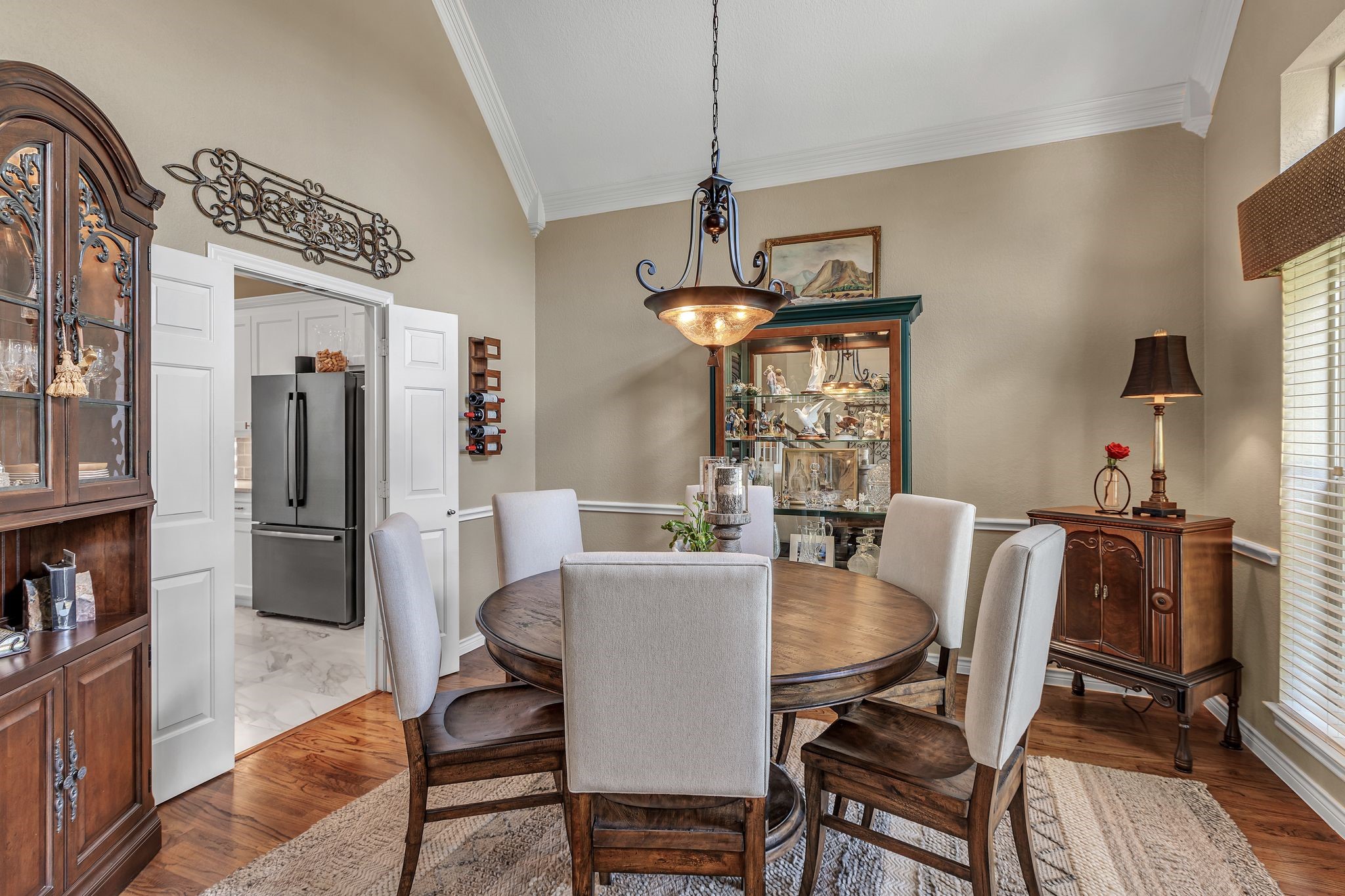 3402 Mapleleaf Lane