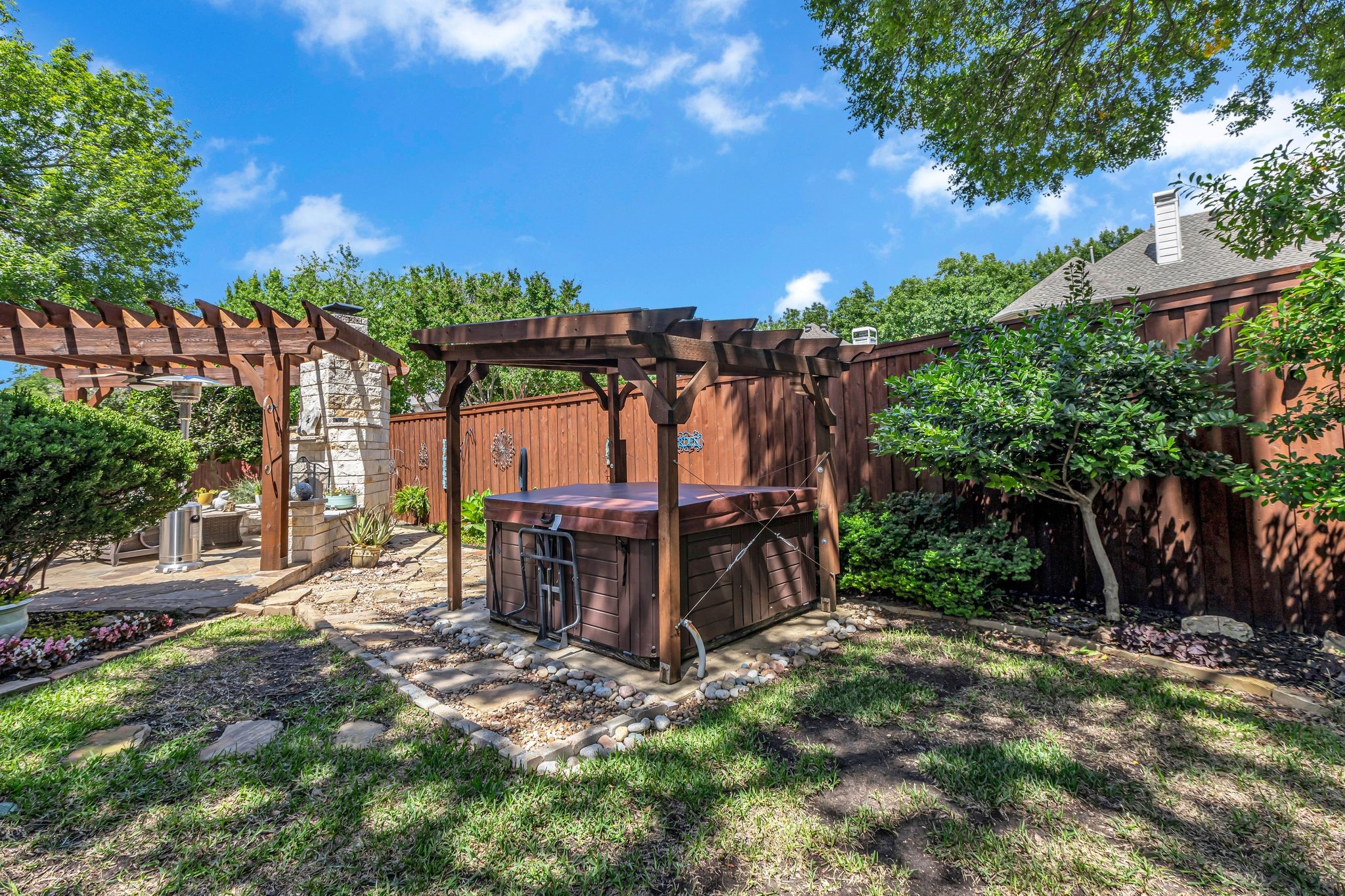 3402 Mapleleaf Lane