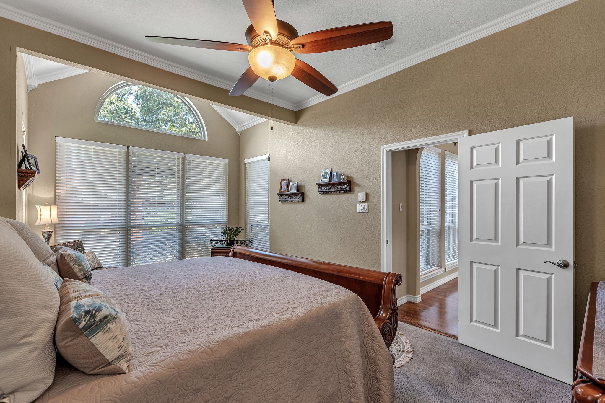 3402 Mapleleaf Lane