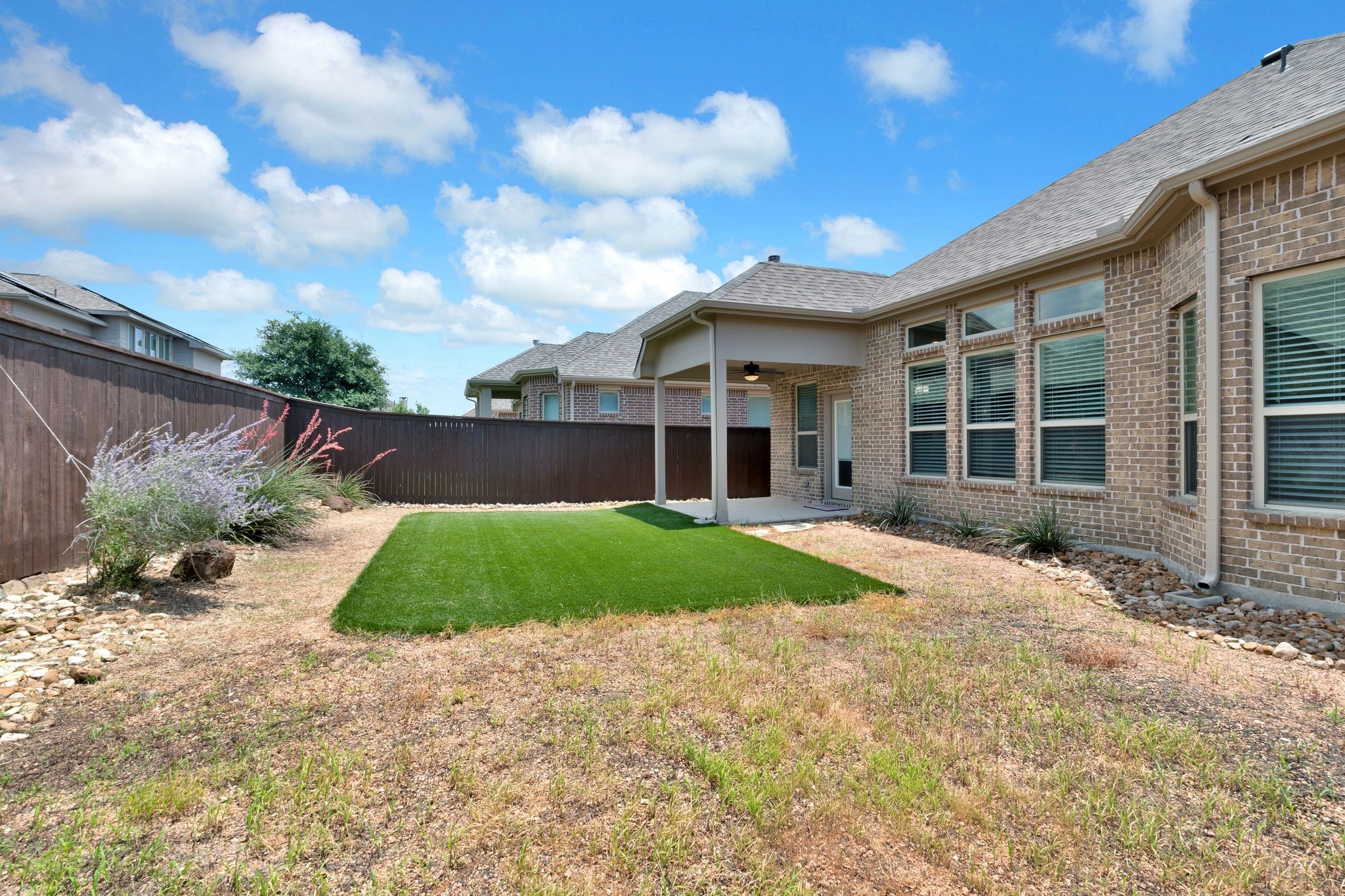 813 Louisville Road