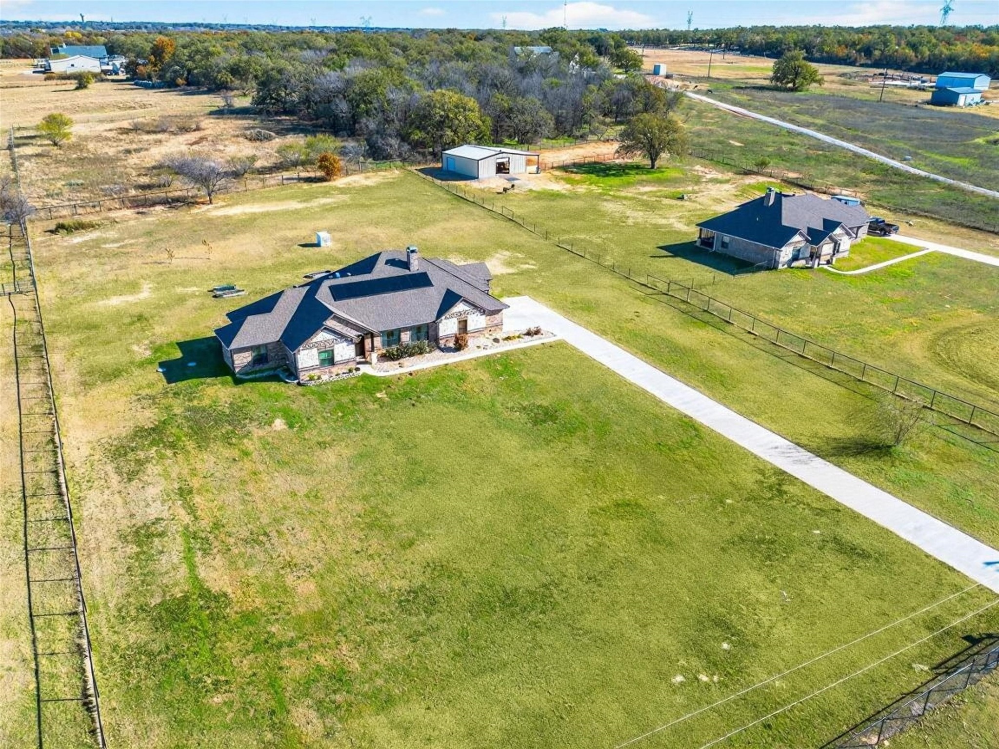 1081 County Road 3591