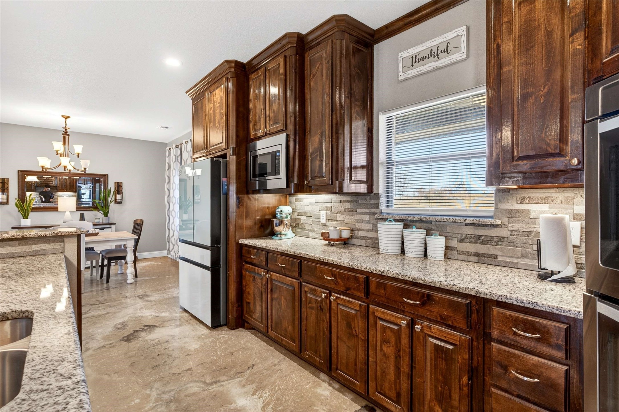 1081 County Road 3591