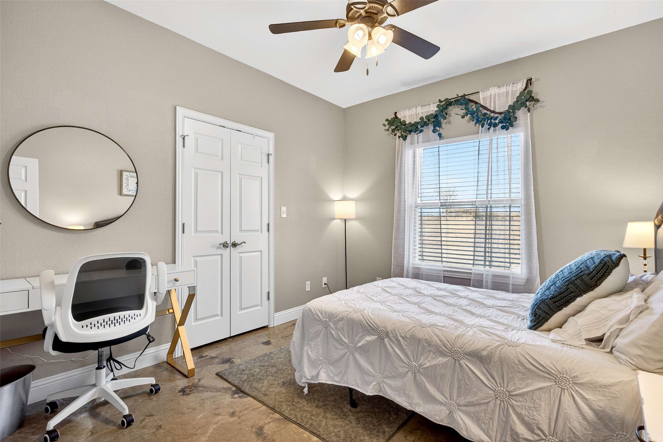 1081 County Road 3591