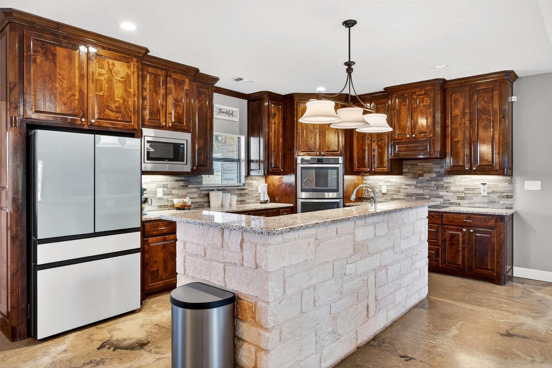 1081 County Road 3591