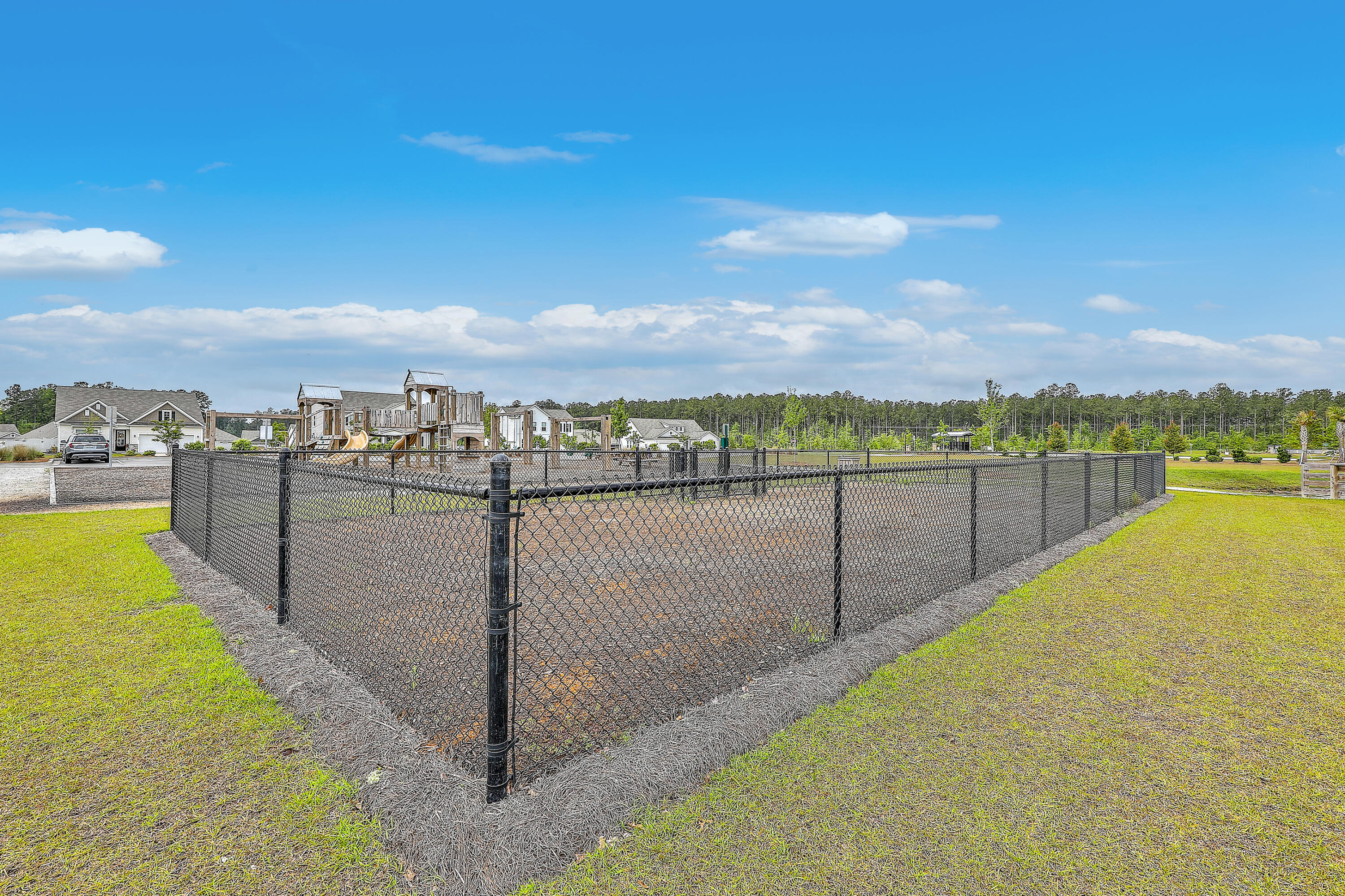 431 Canal Crossing Way