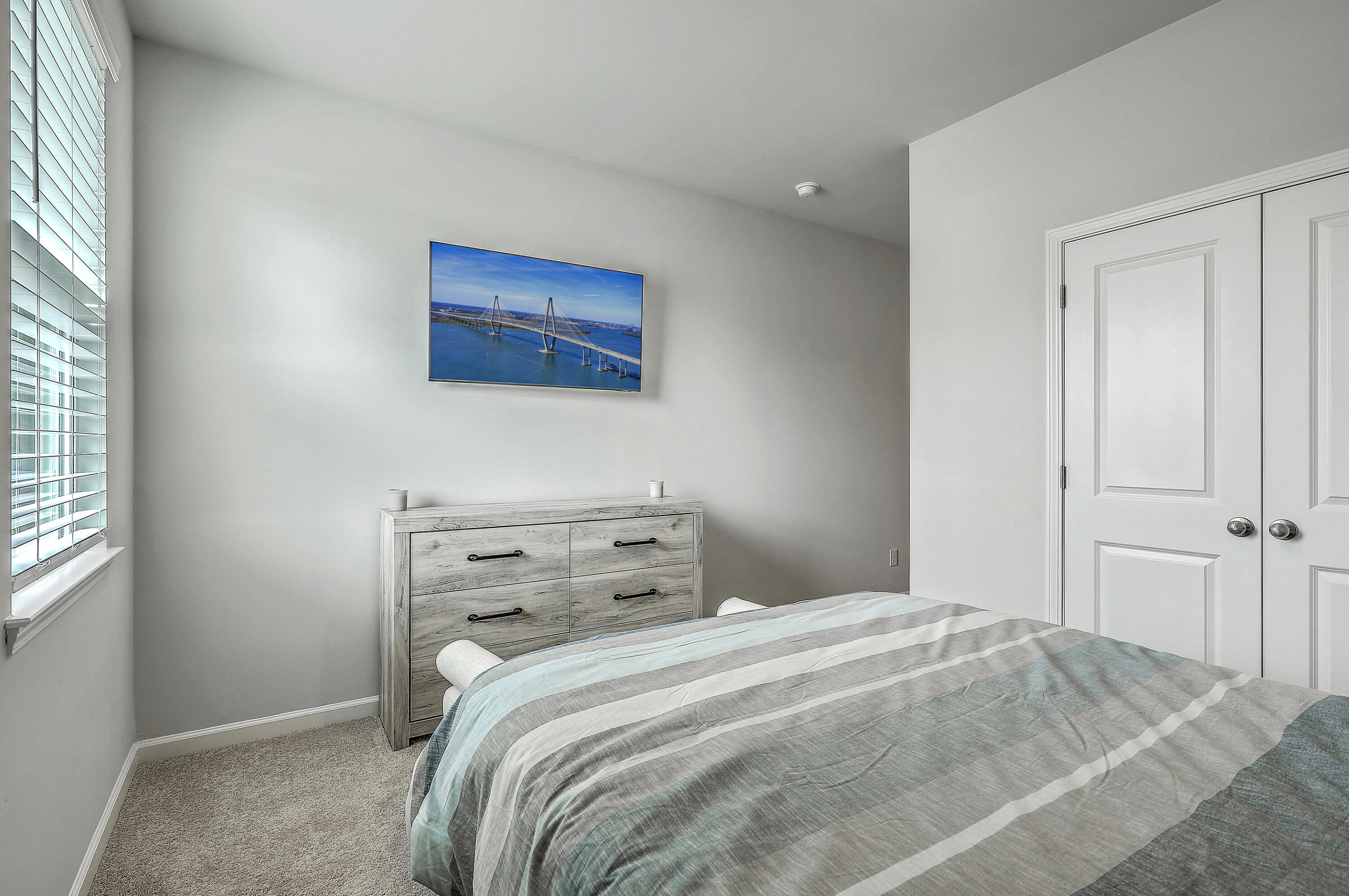 431 Canal Crossing Way