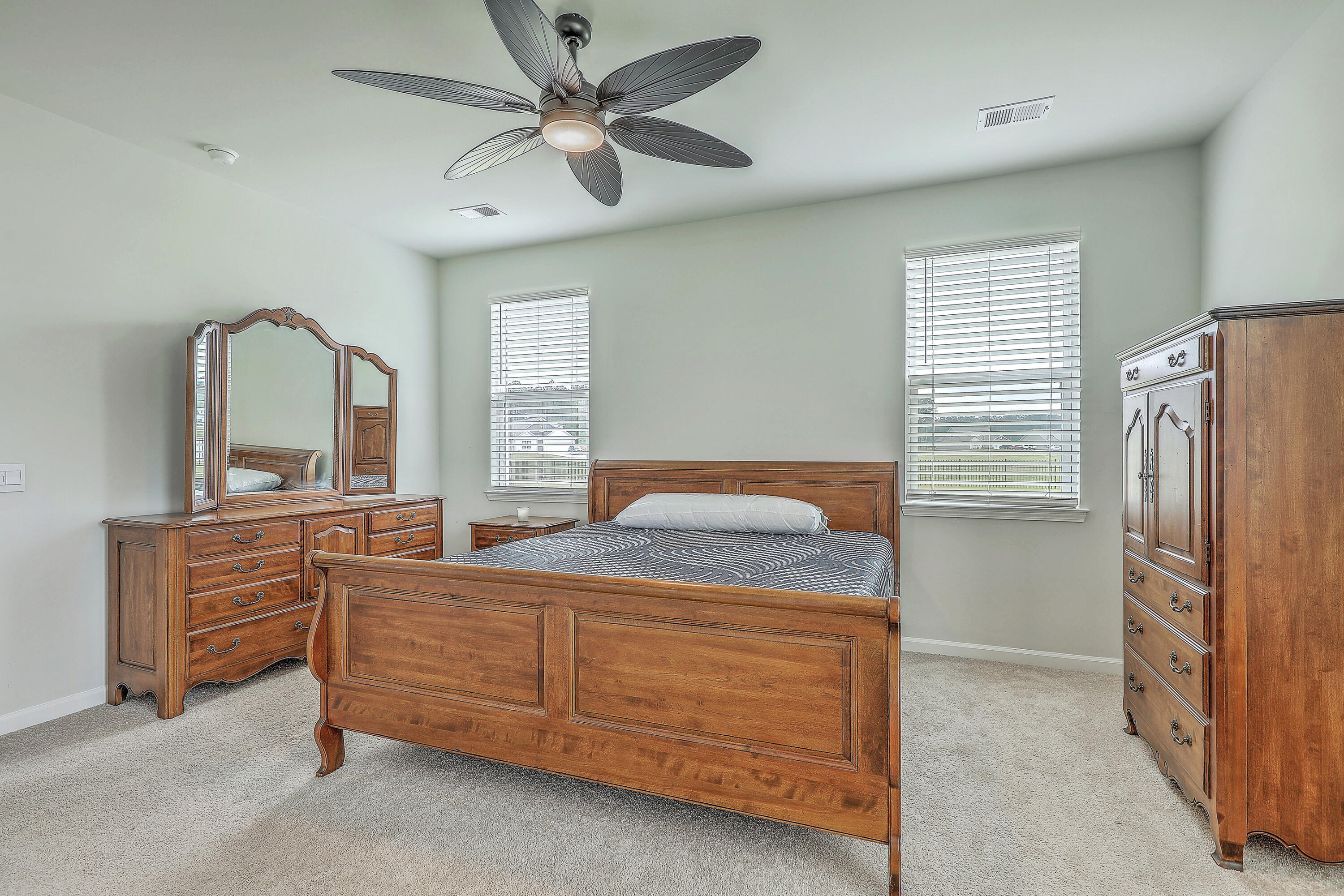 431 Canal Crossing Way