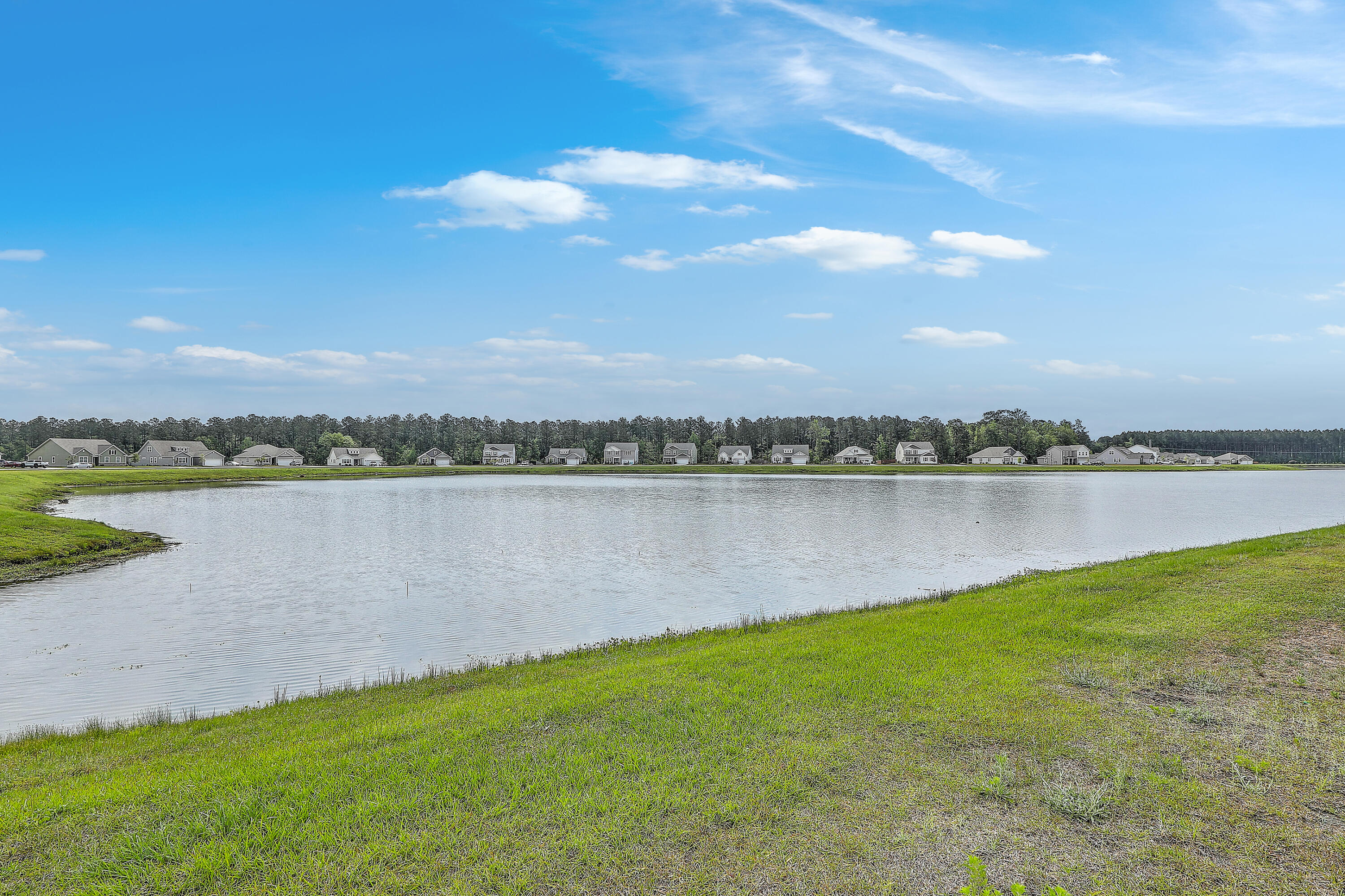 431 Canal Crossing Way