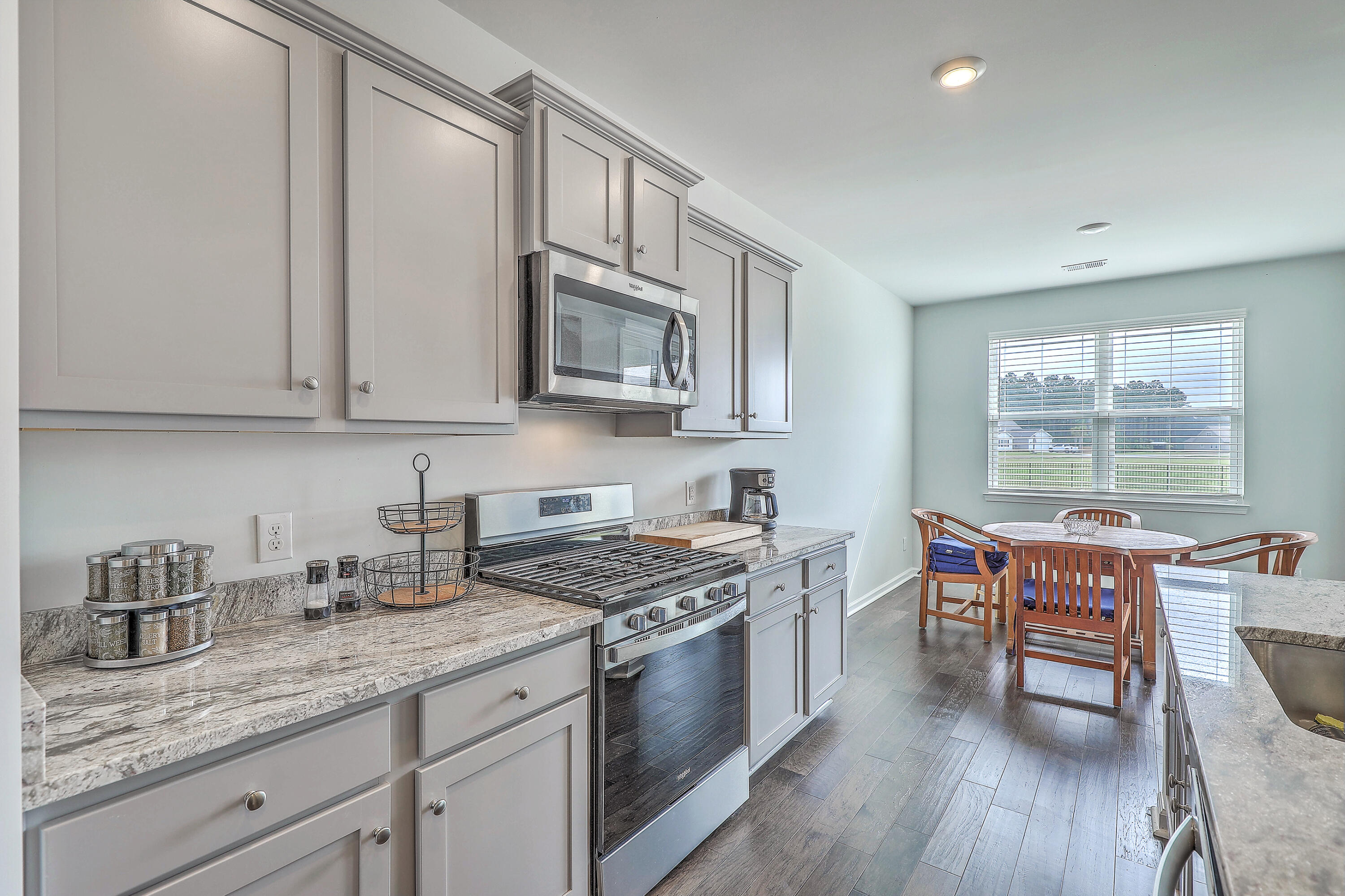 431 Canal Crossing Way