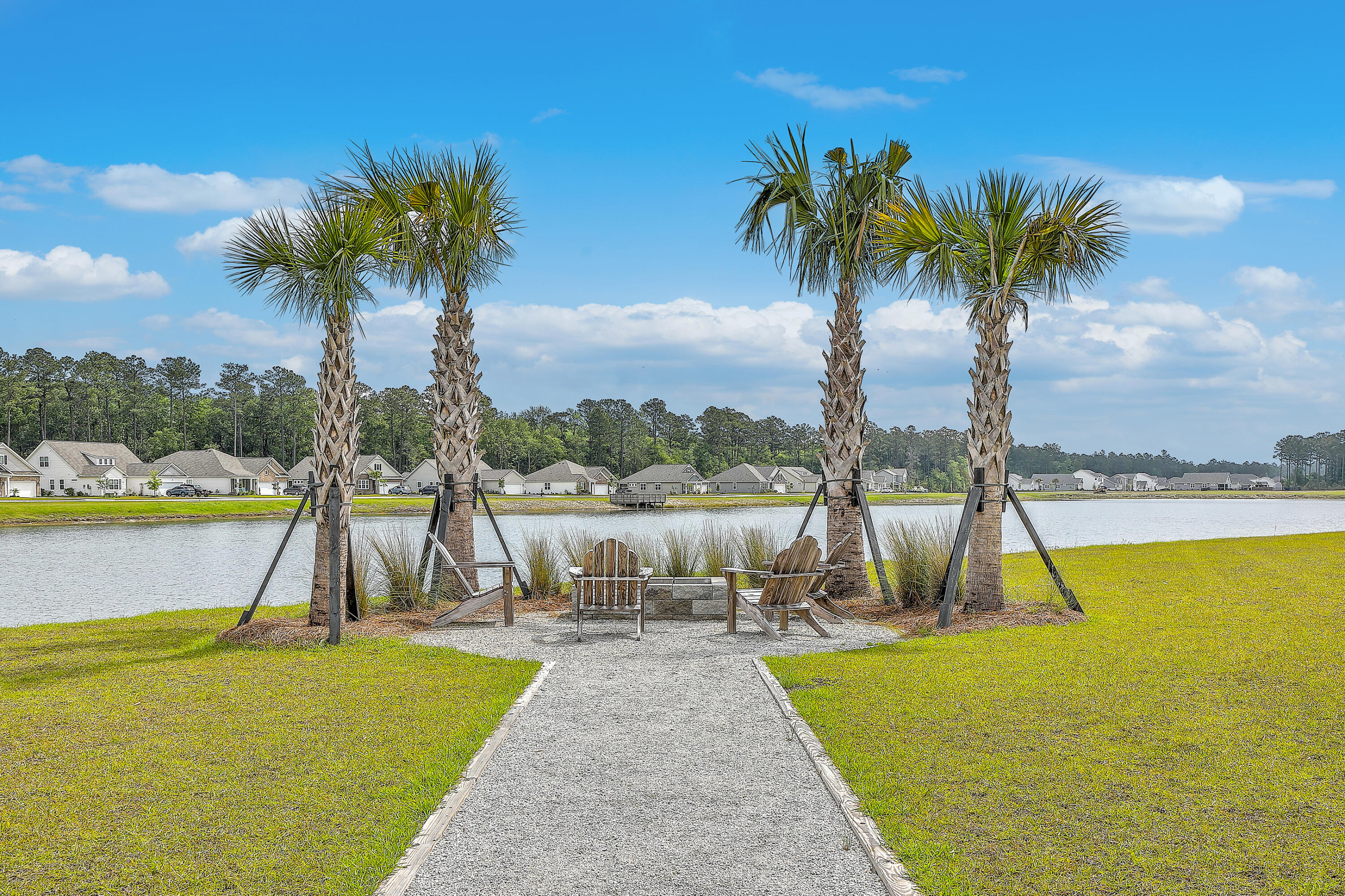 431 Canal Crossing Way