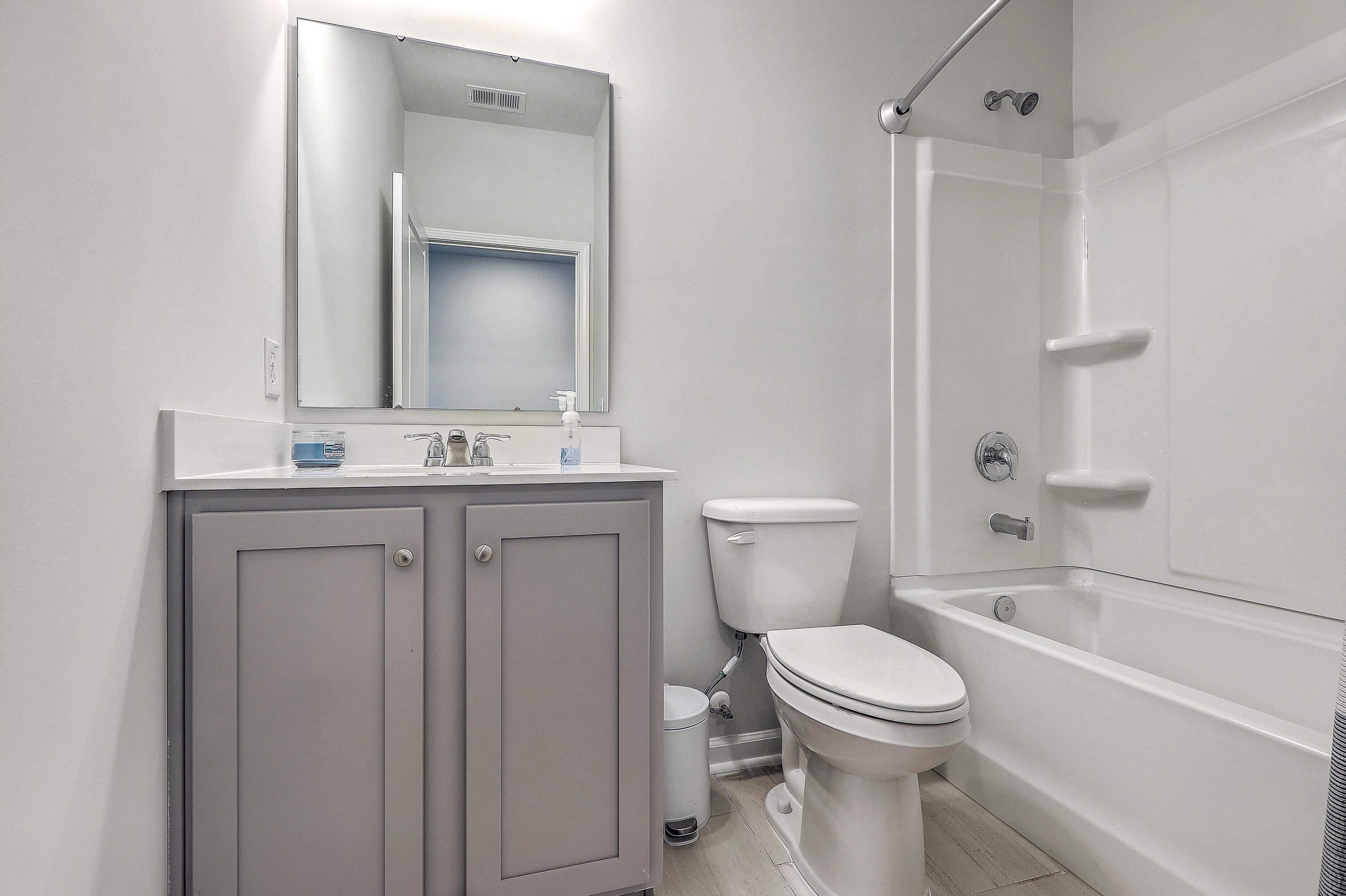 431 Canal Crossing Way