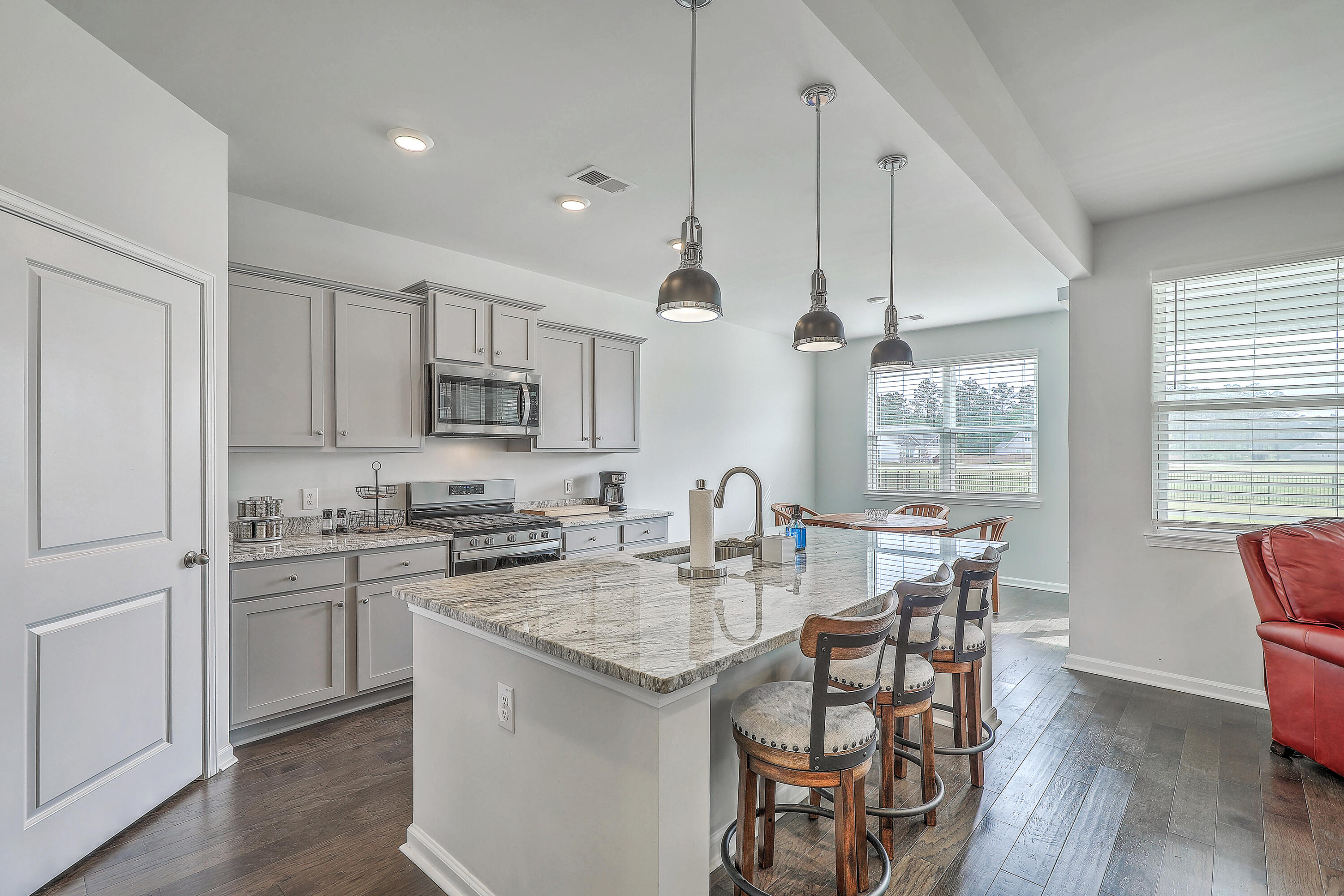 431 Canal Crossing Way