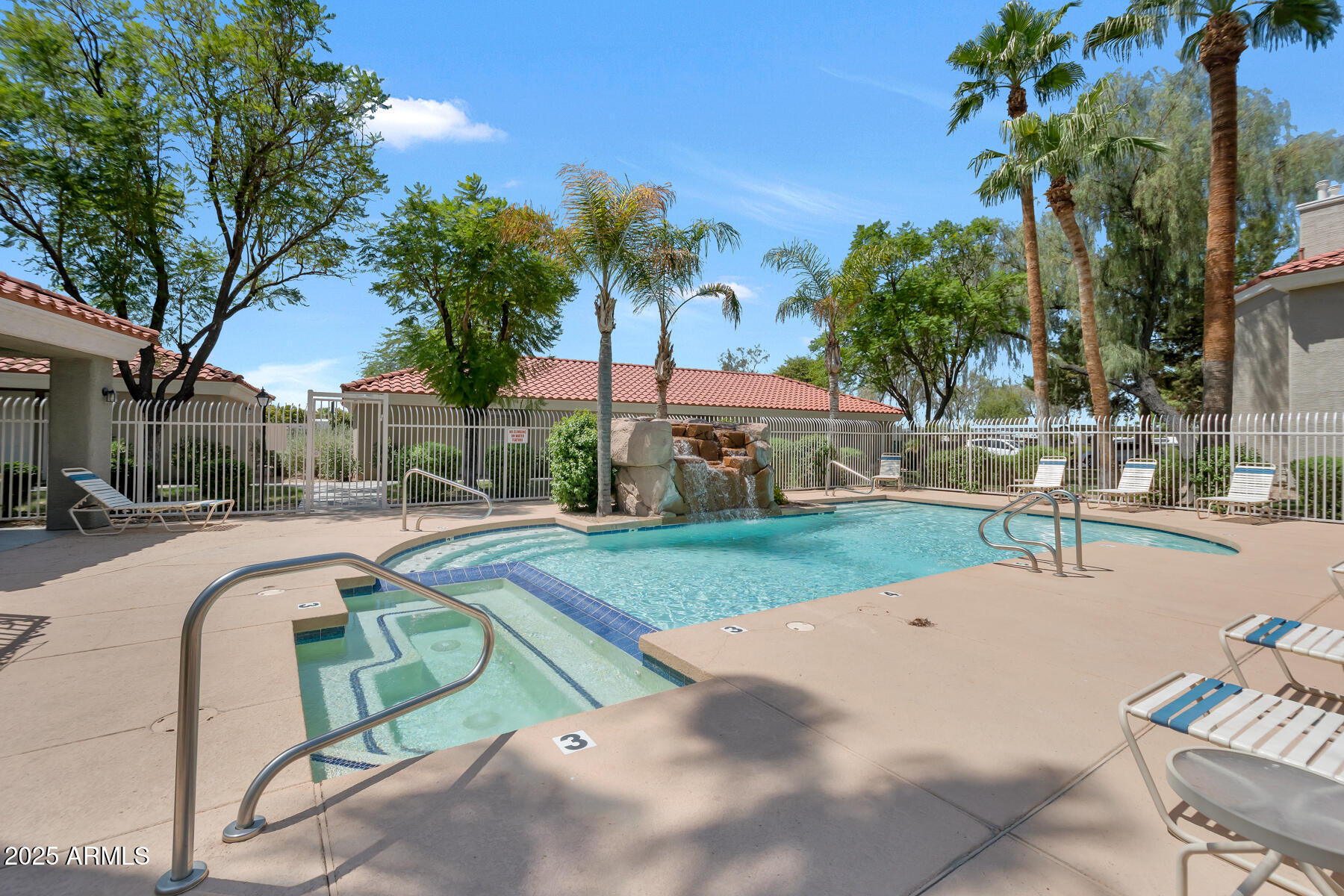 2929 W YORKSHIRE Drive, 1102