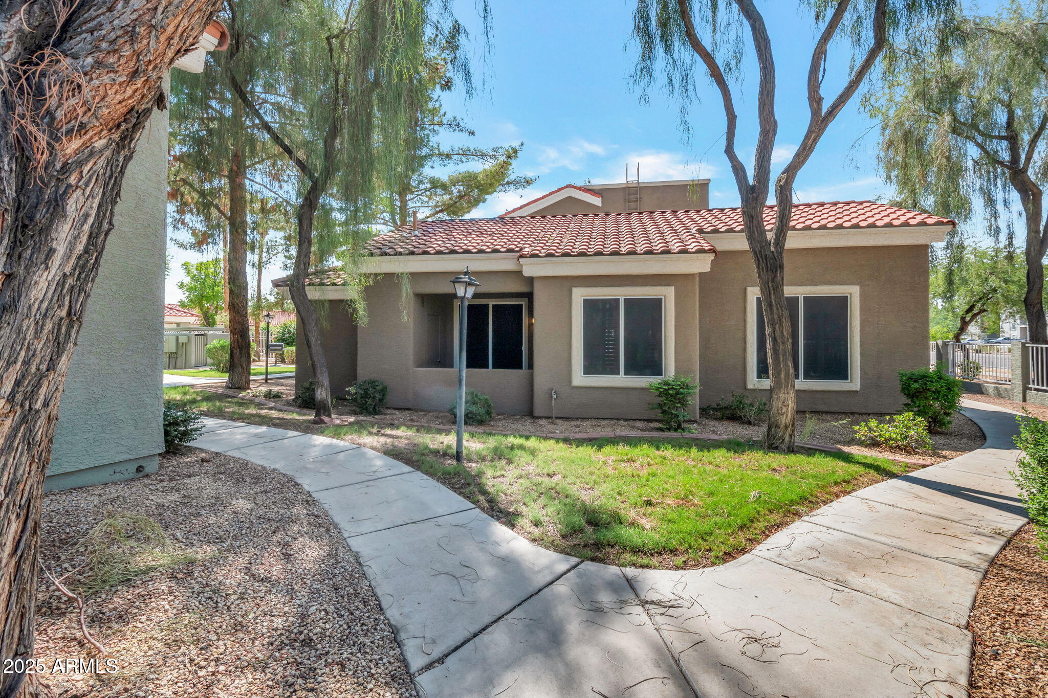 2929 W YORKSHIRE Drive, 1102