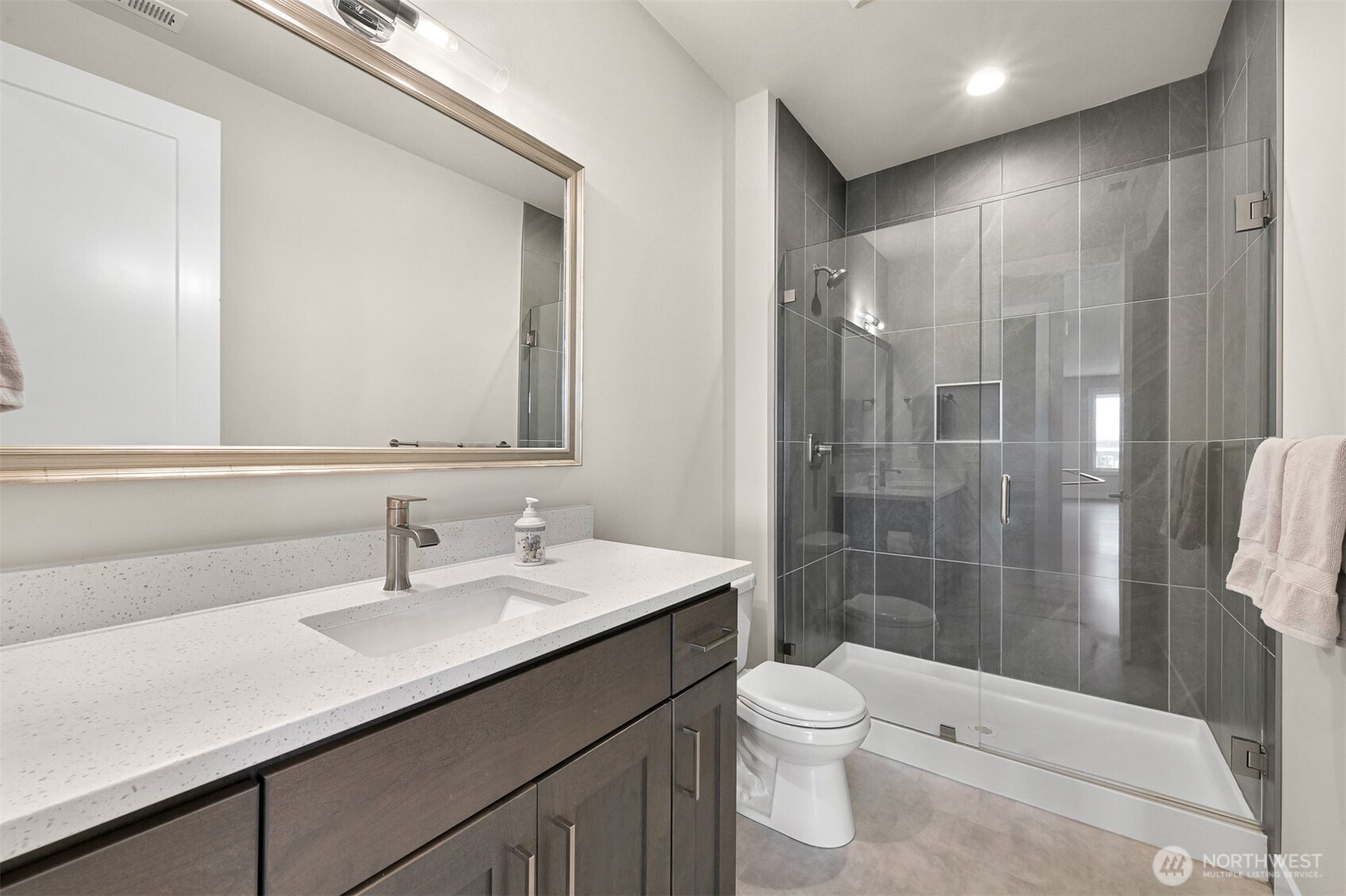 5423 Lonicera Drive