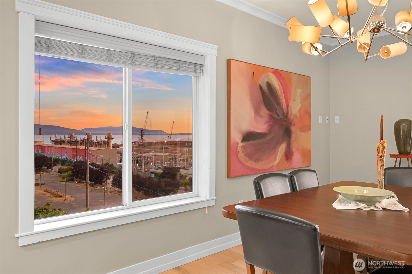 1015 Railroad Avenue Unit: 402