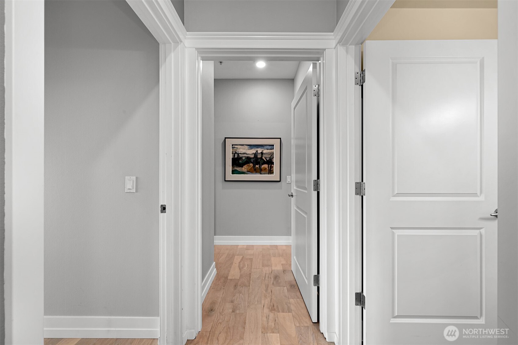 1015 Railroad Avenue Unit: 402