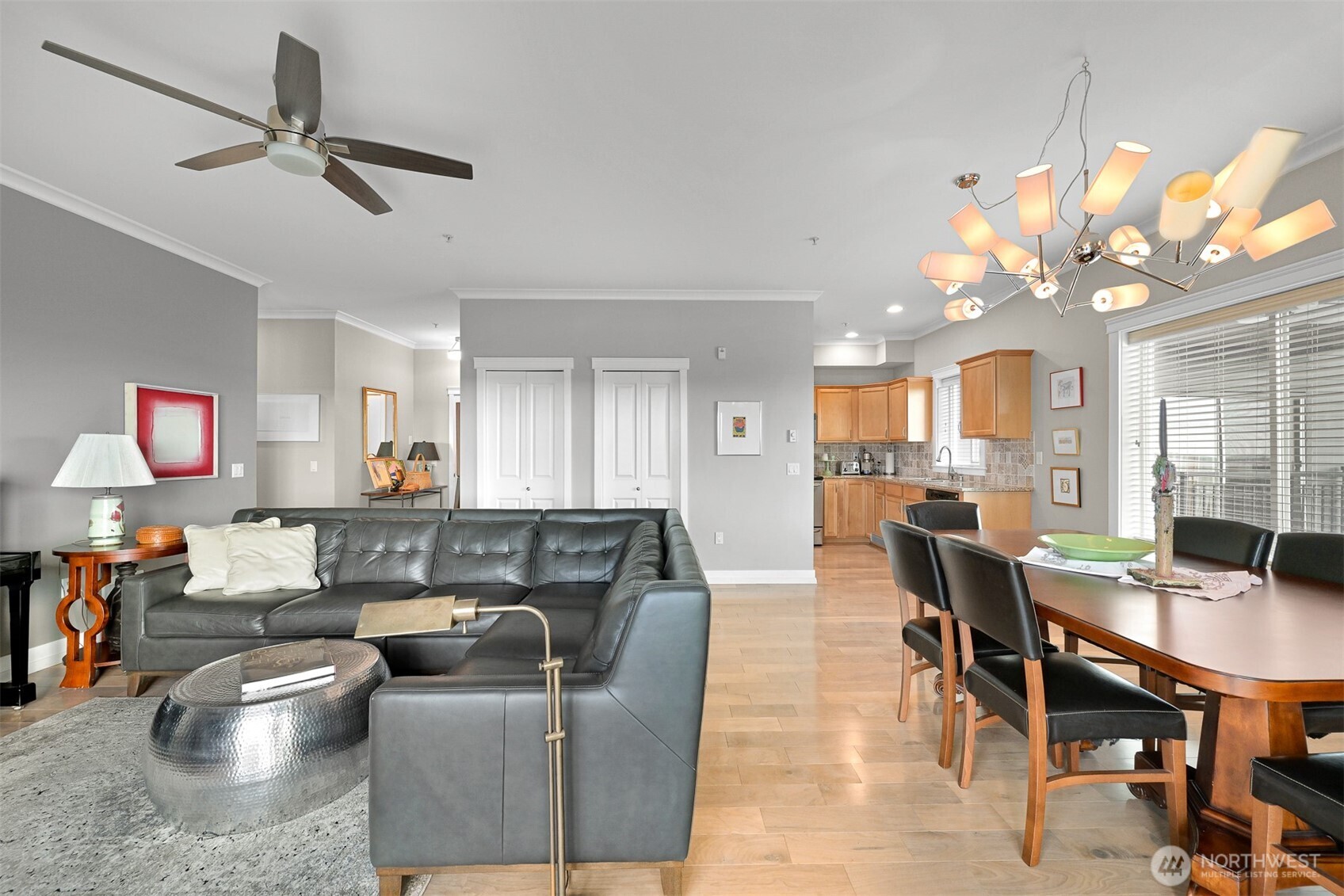 1015 Railroad Avenue Unit: 402