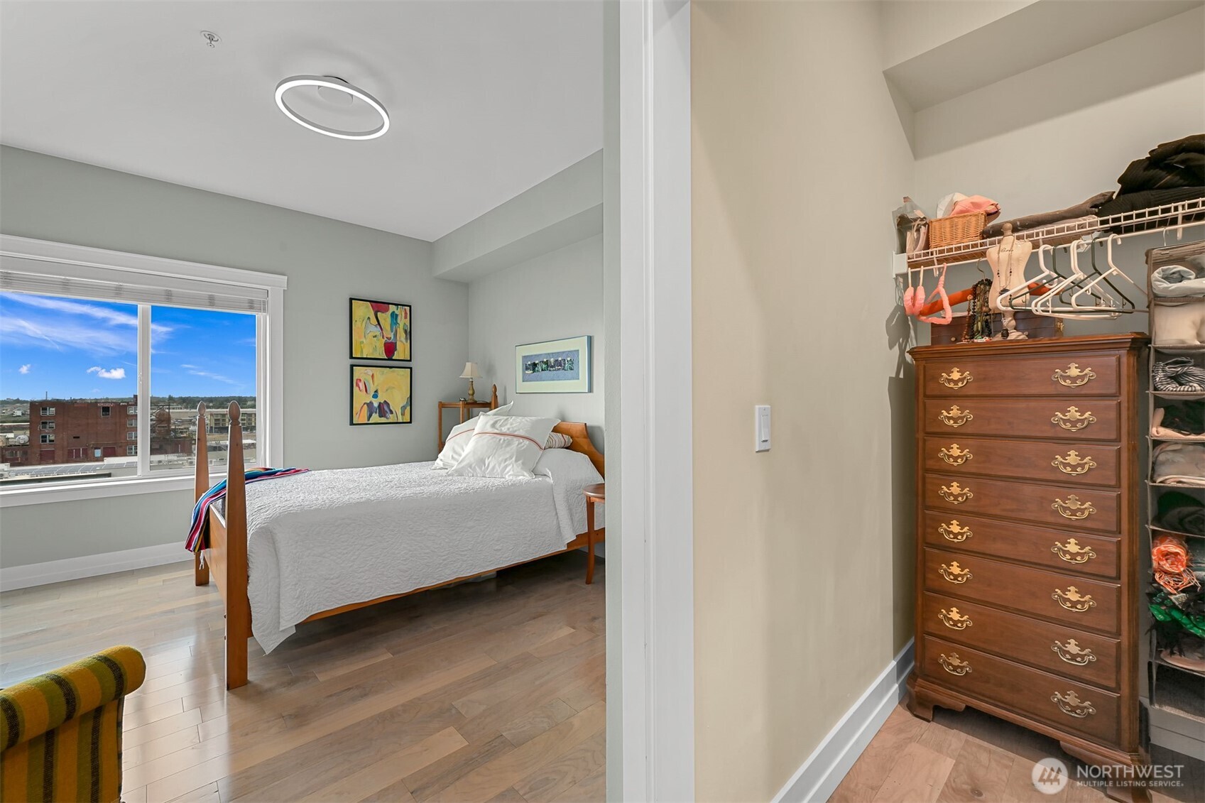 1015 Railroad Avenue Unit: 402