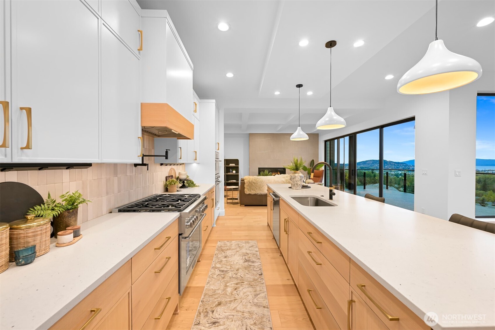 3159 Chandler Parkway