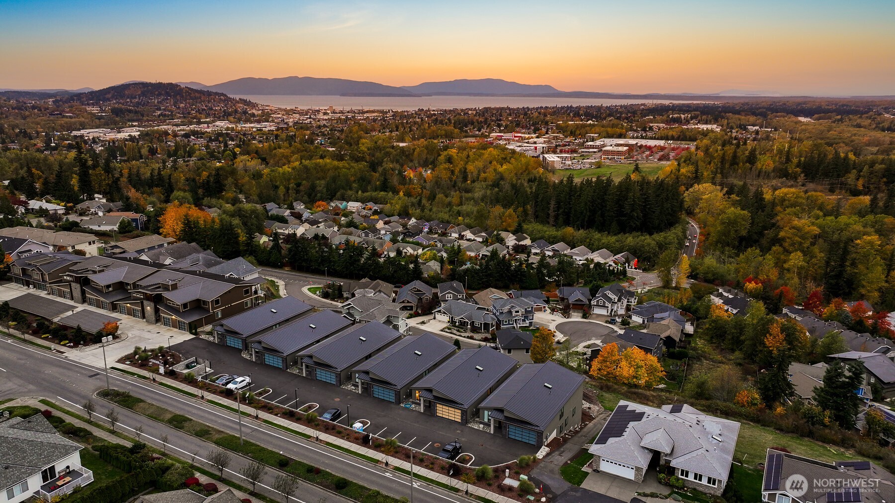 3159 Chandler Parkway