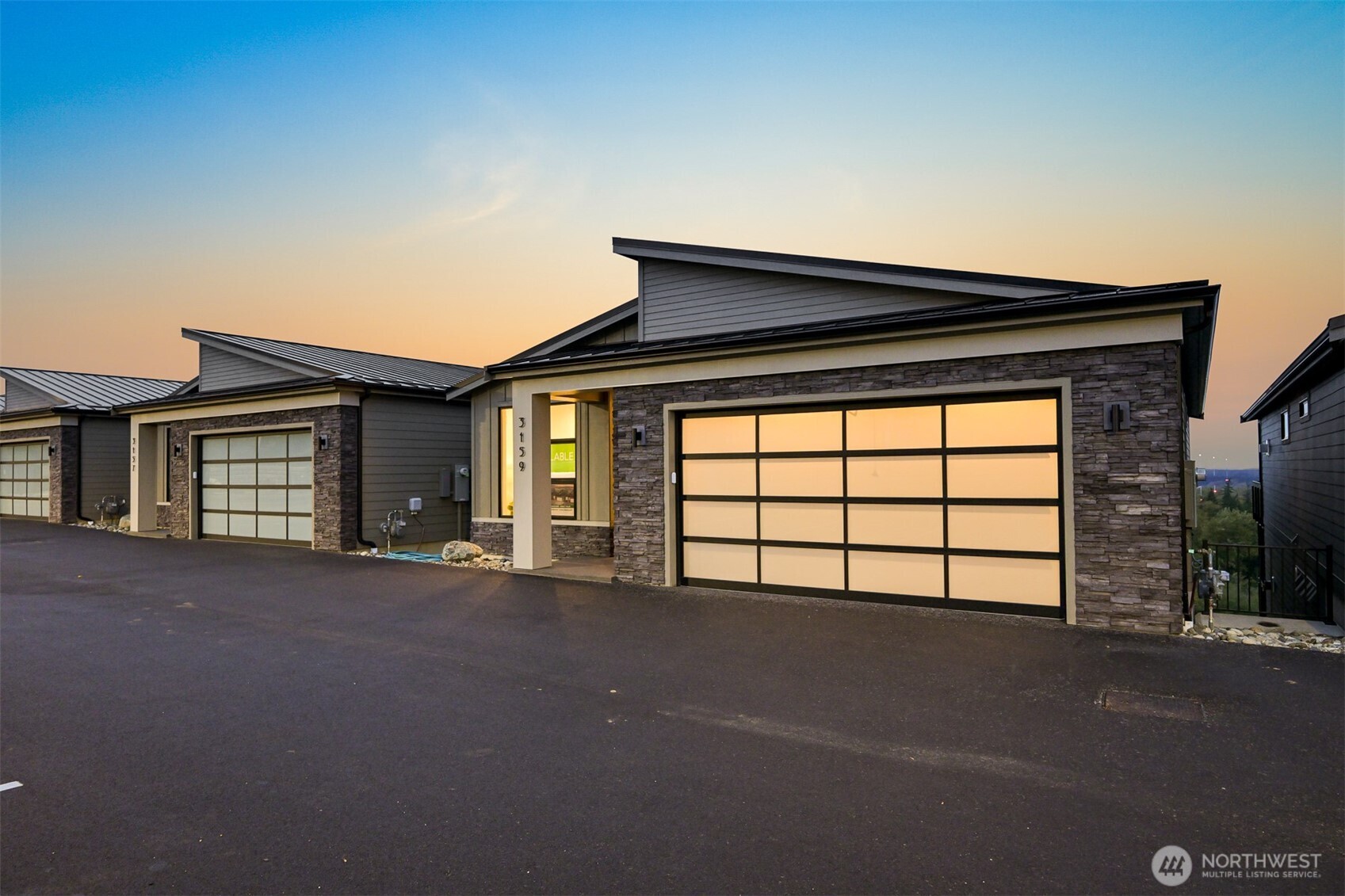 3159 Chandler Parkway