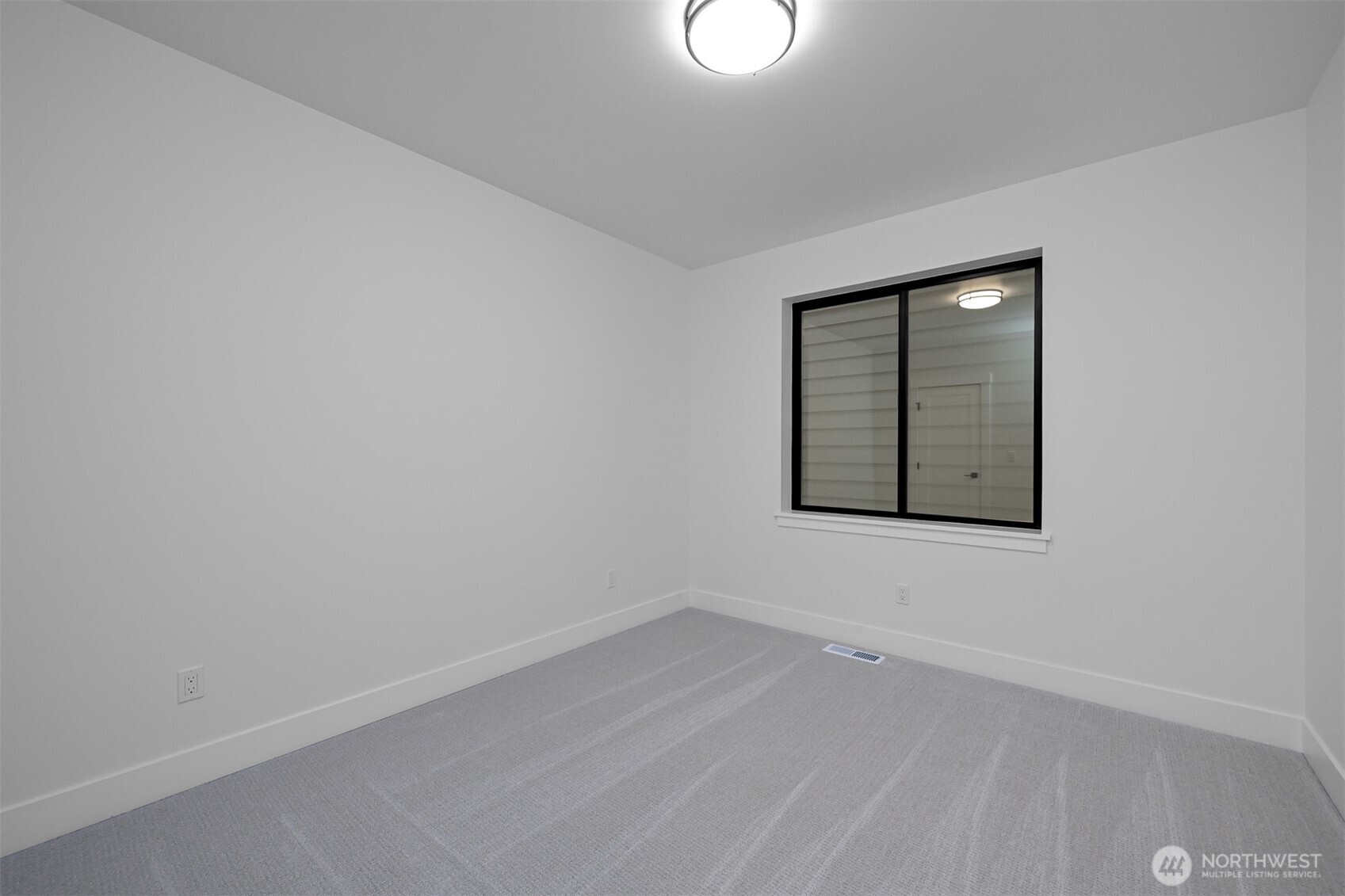 3159 Chandler Parkway