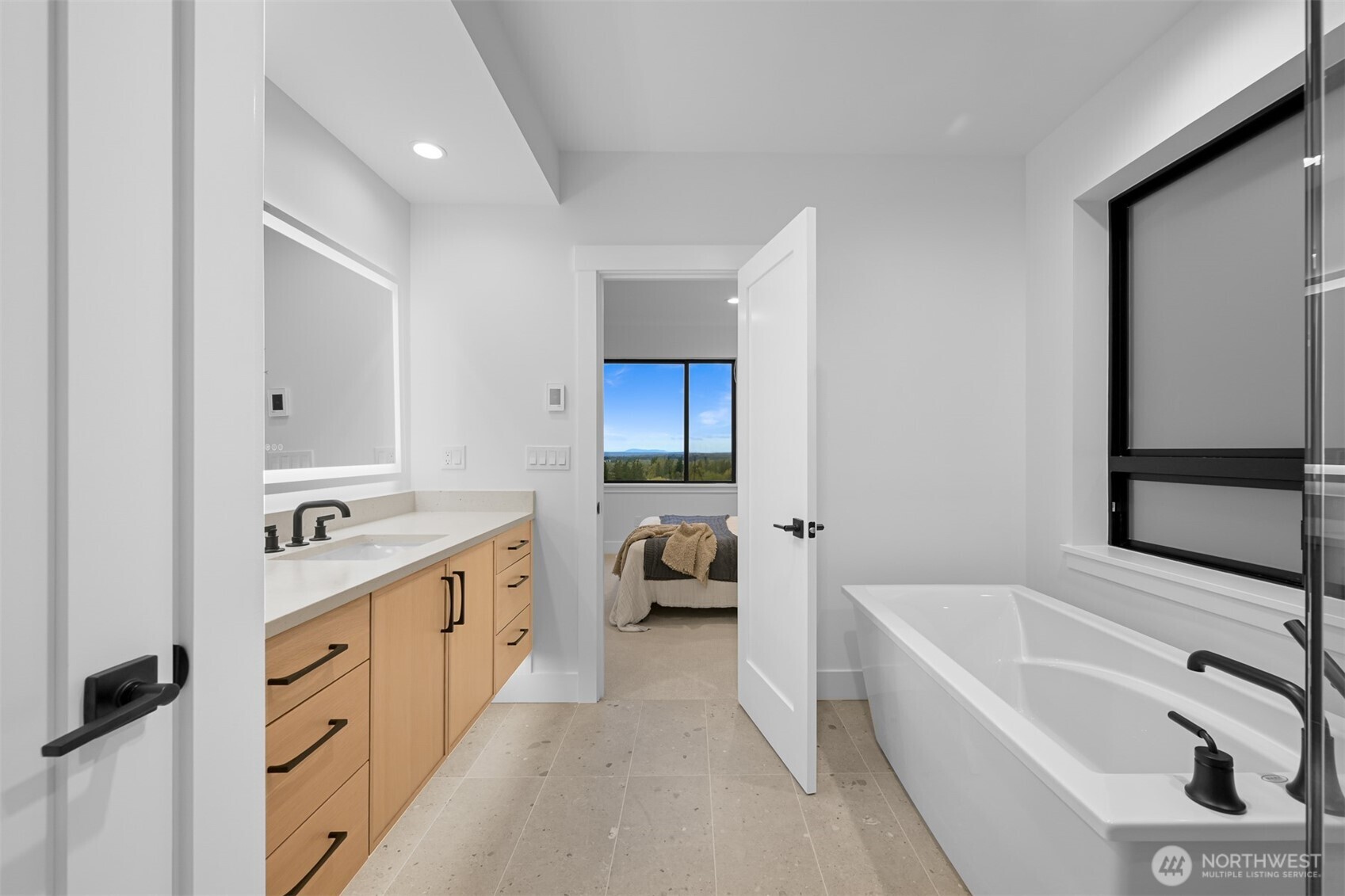 3159 Chandler Parkway