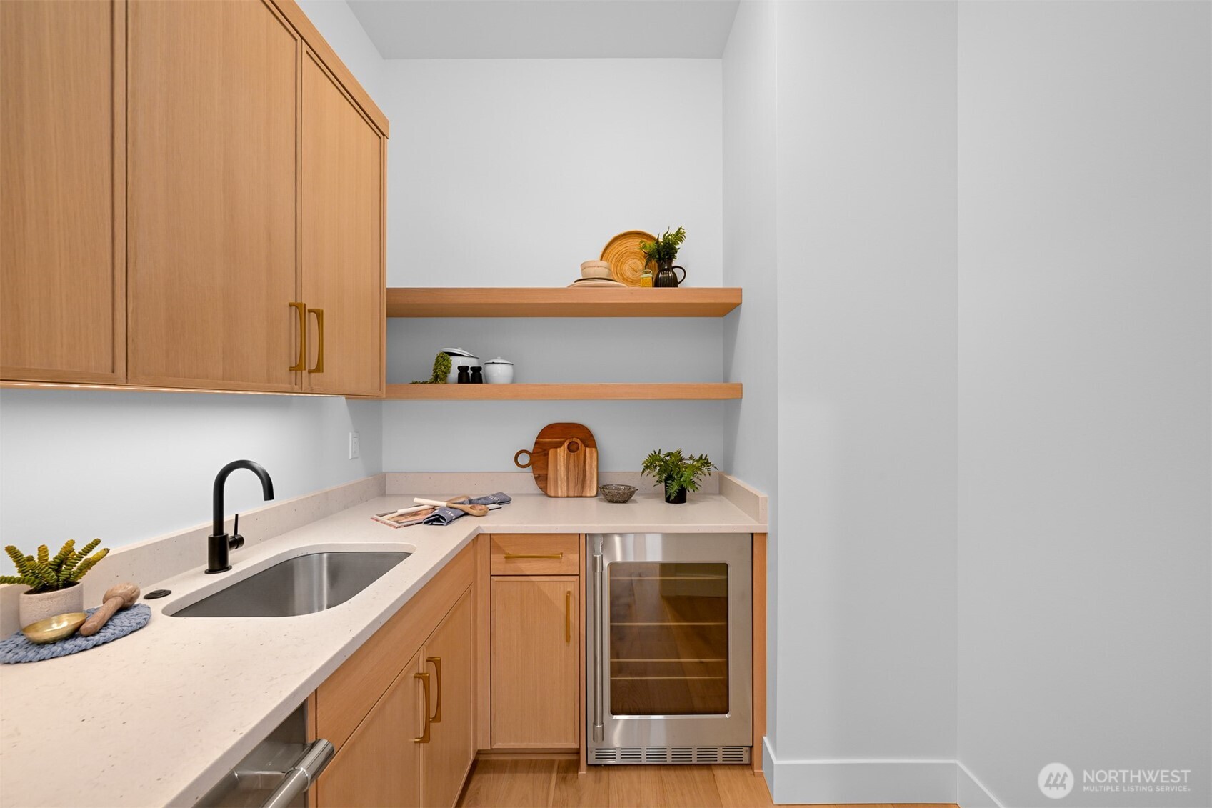 3159 Chandler Parkway