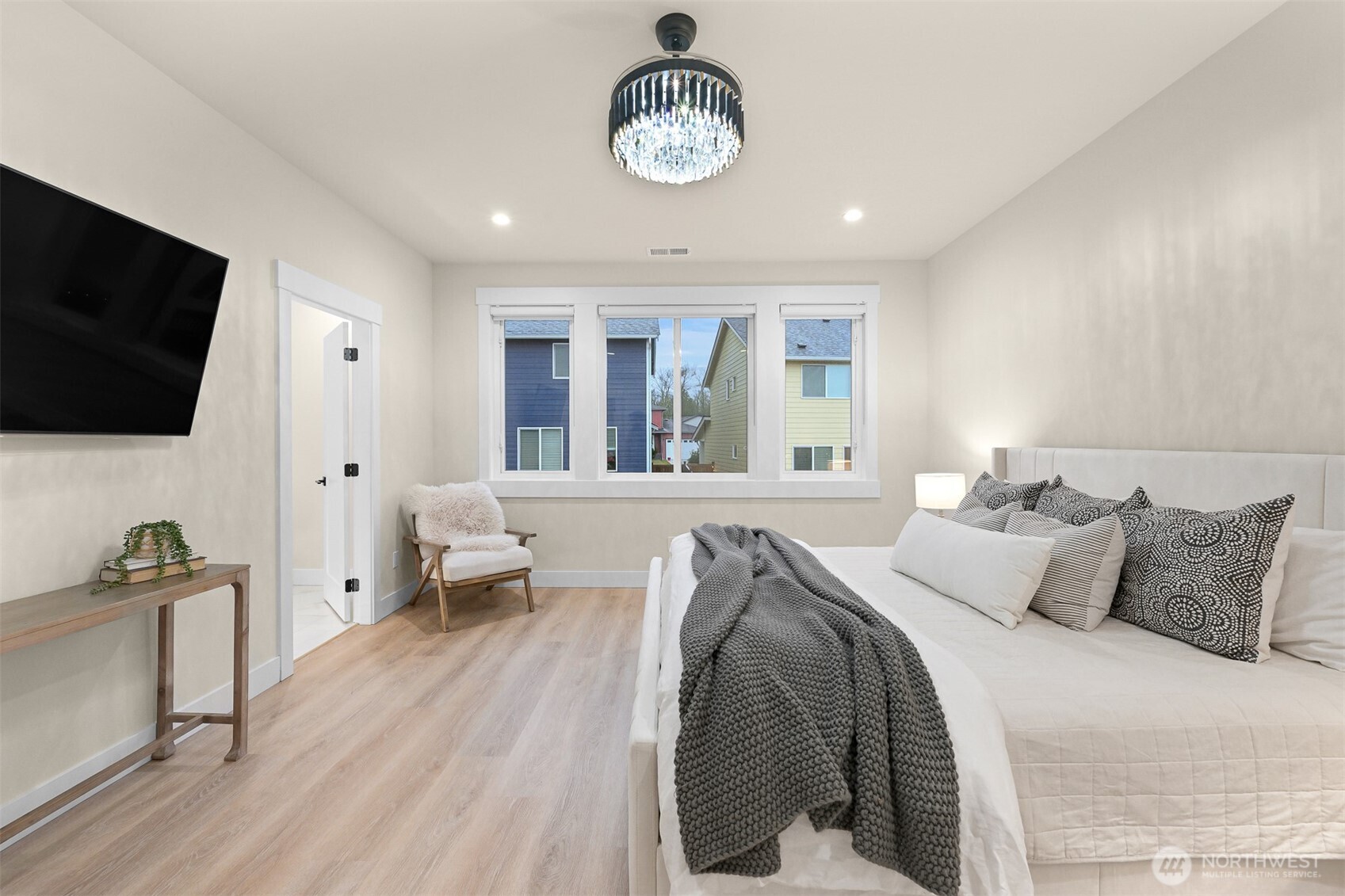 2126 Riverstone Loop